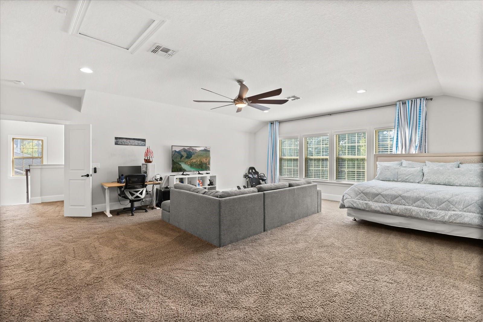 FONTAINEBLEAU - Residential