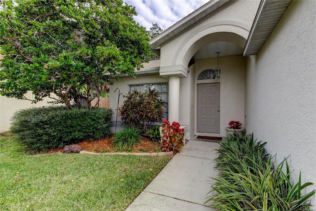 Photo of 8727 Huntfield Street, Tampa, FL 33635 (MLS # TB8336471)