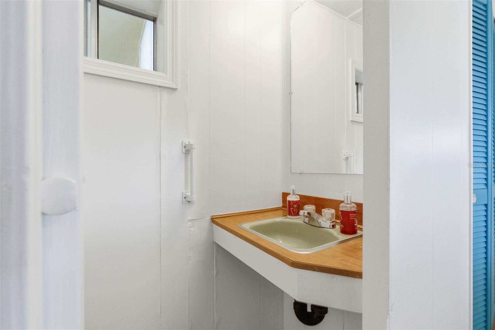 COUNTRYSIDE ESTATES MOBILE HOME PARK UNREC - Residential