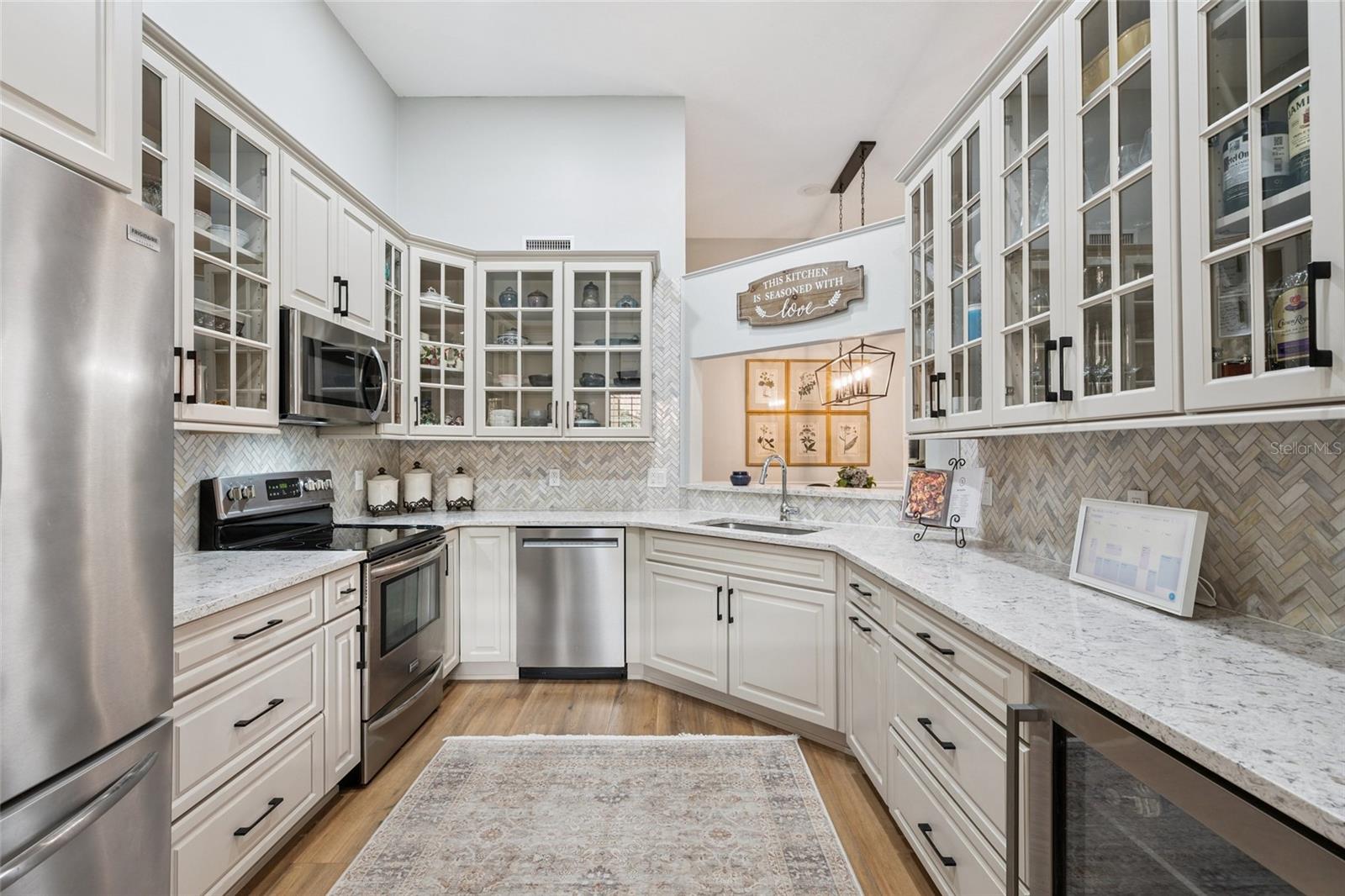 1266 SAINT TROPEZ CIRCLE 1266