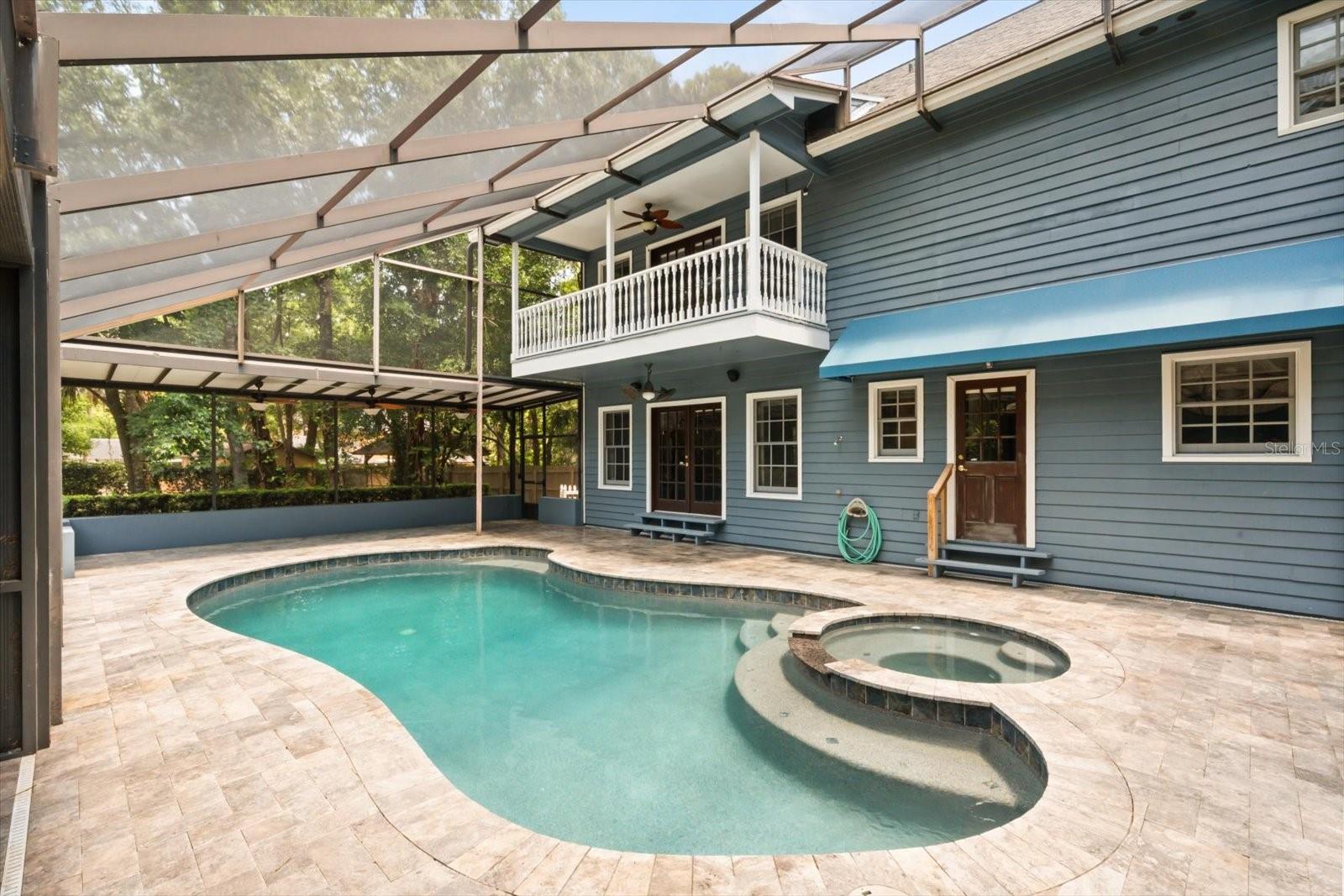 WAYSIDE WOODS - Residential