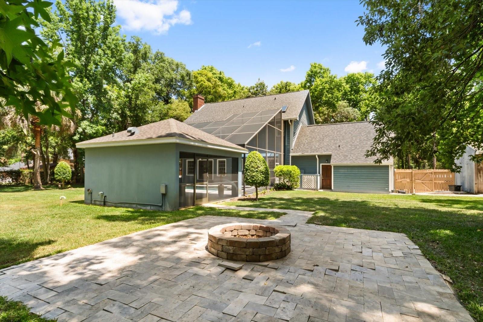 WAYSIDE WOODS - Residential