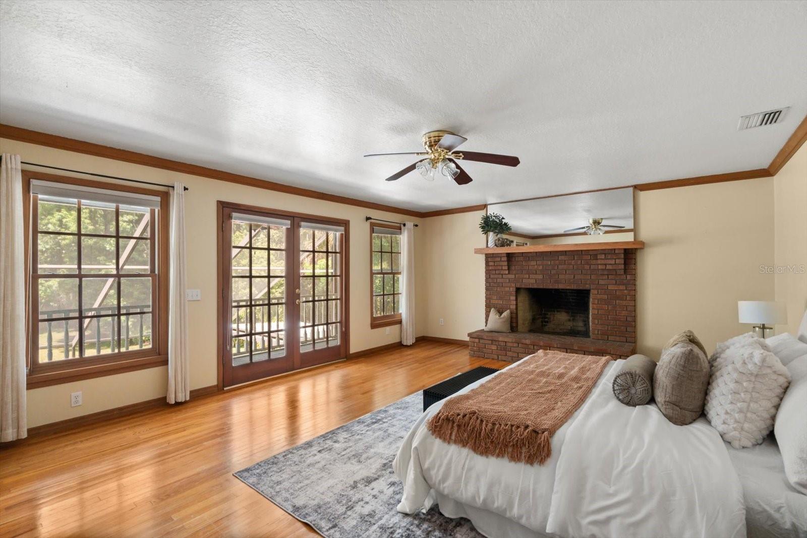 WAYSIDE WOODS - Residential