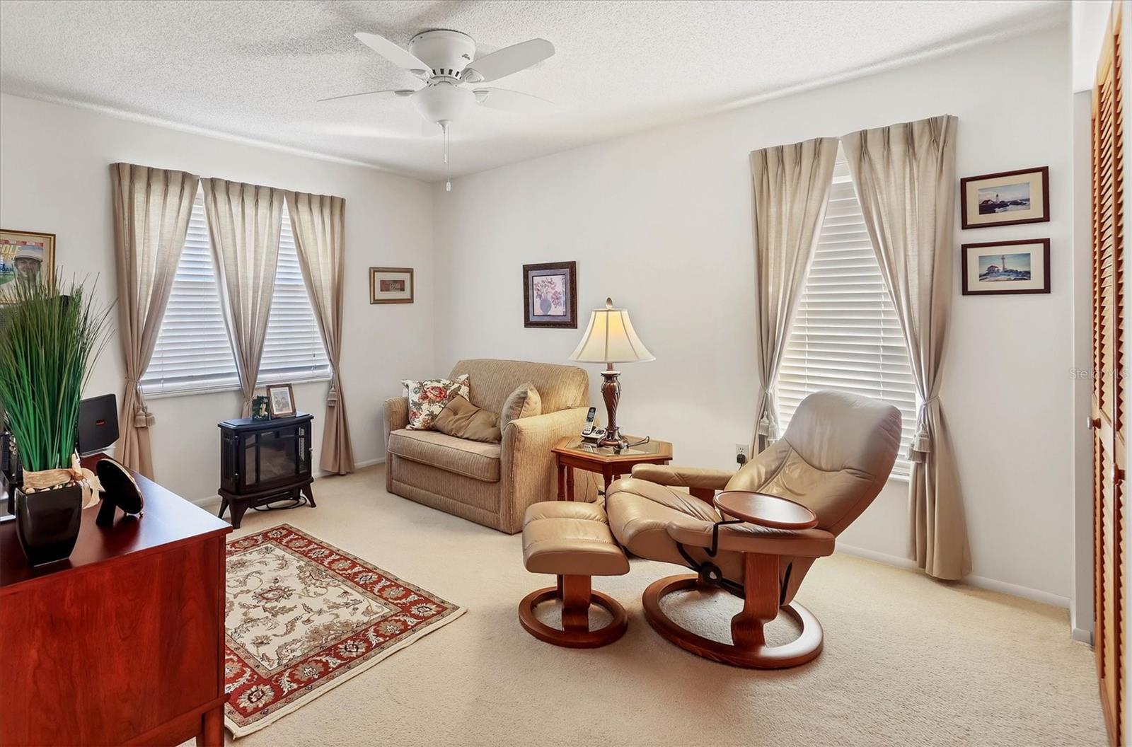 LAKE FOREST ESTATES - Residential