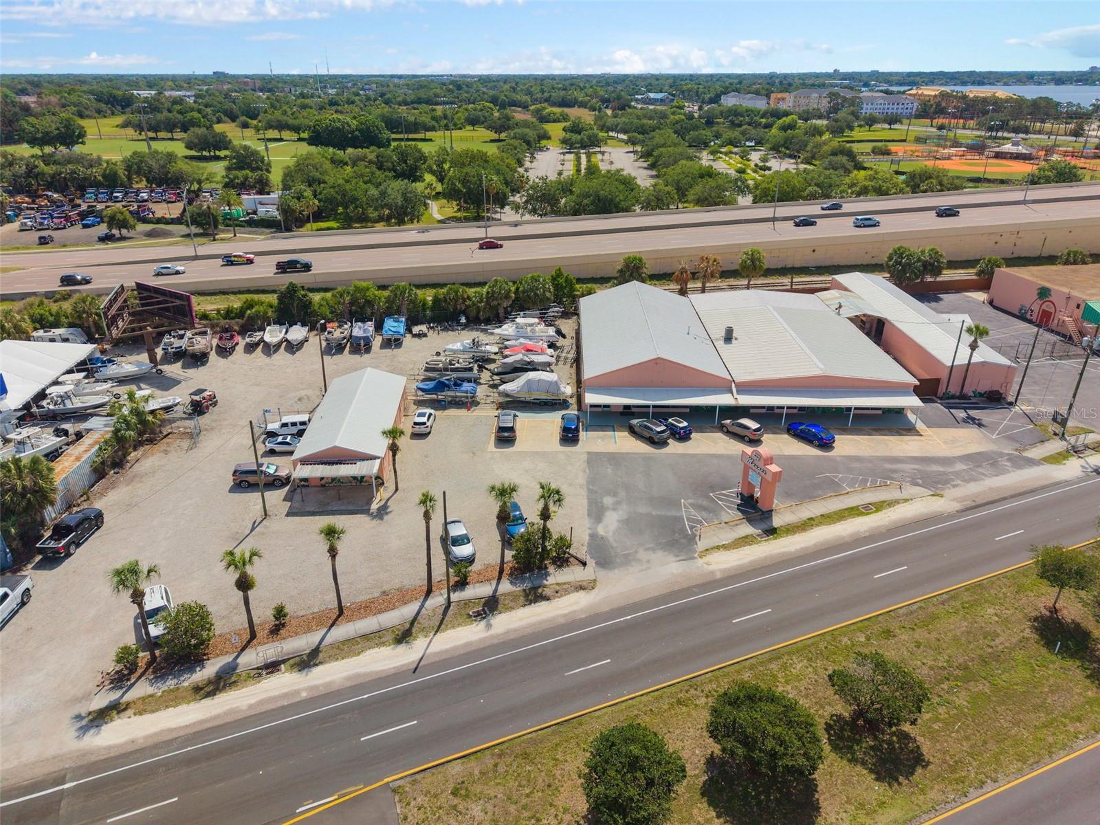 4809 N ORANGE BLOSSOM TRAIL