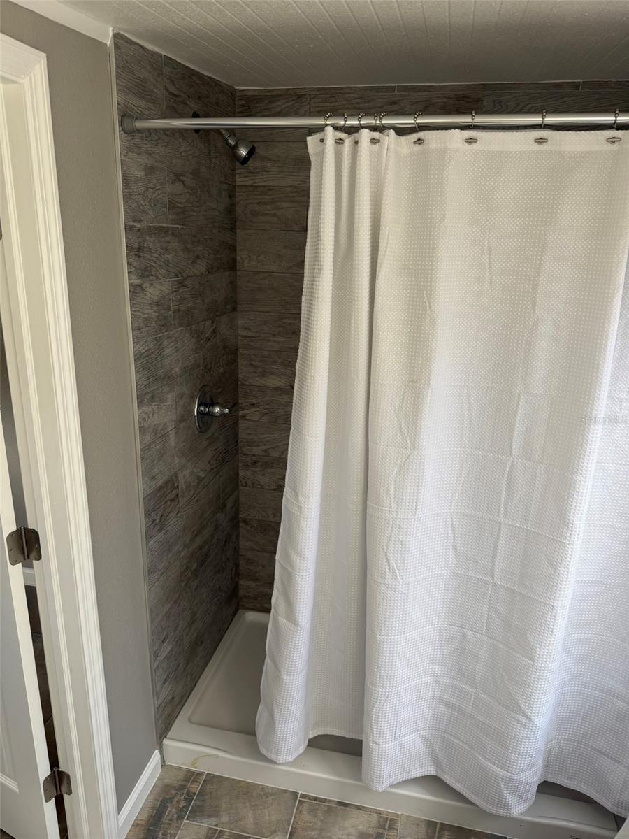 TAFT TOWN - Residential