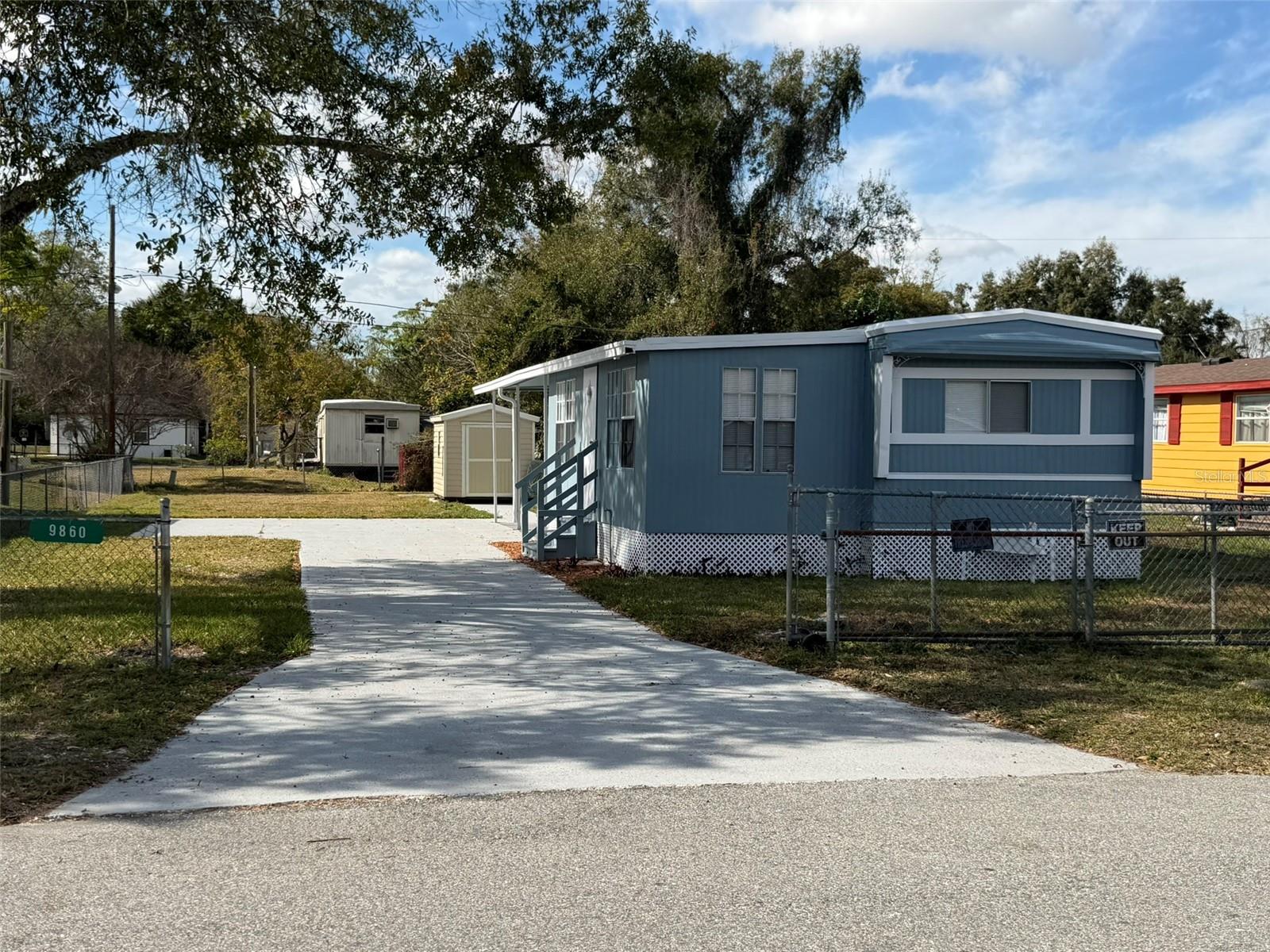 TAFT TOWN - Residential