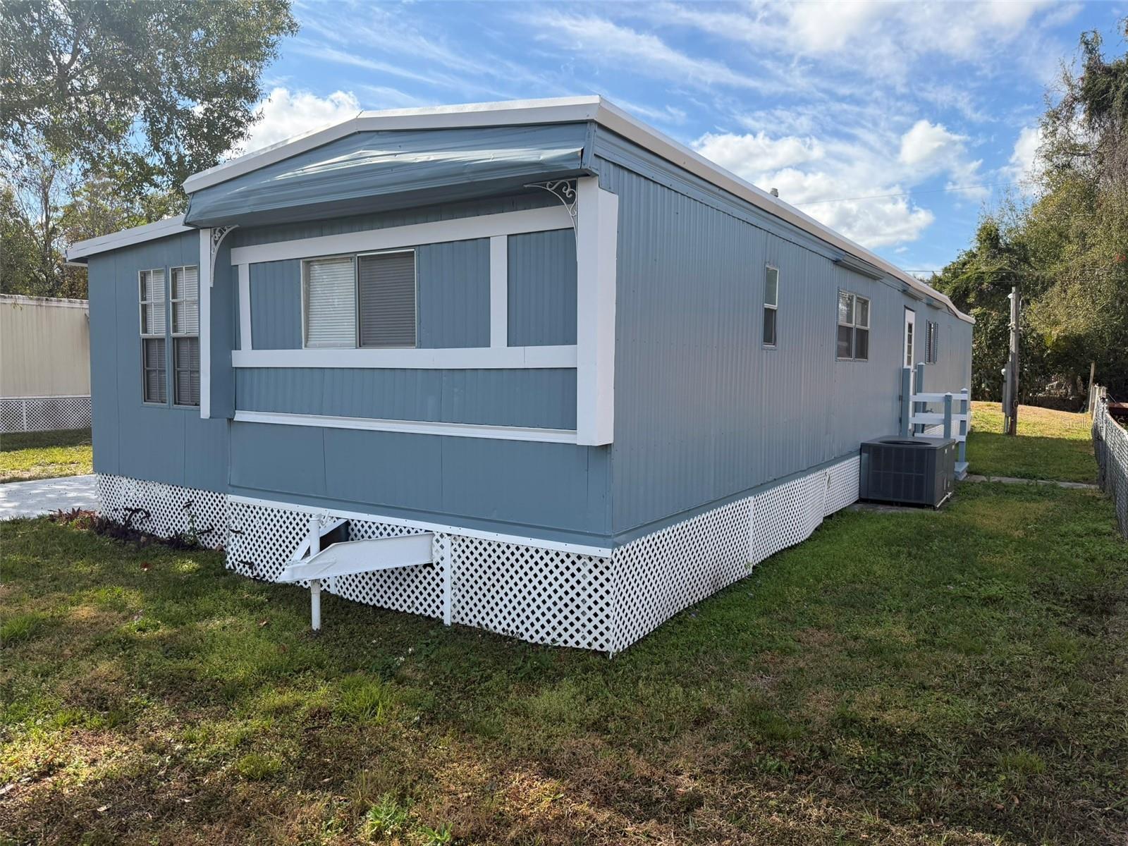 TAFT TOWN - Residential