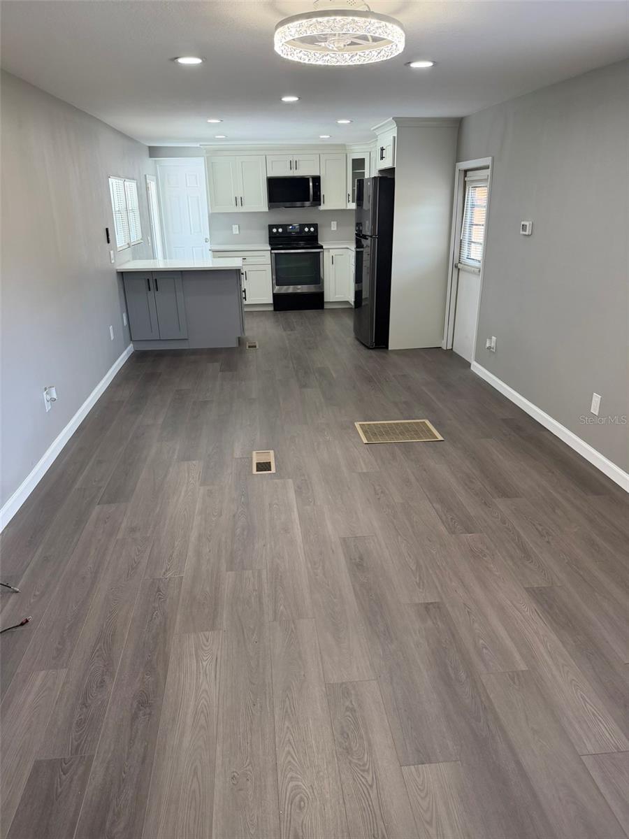 TAFT TOWN - Residential