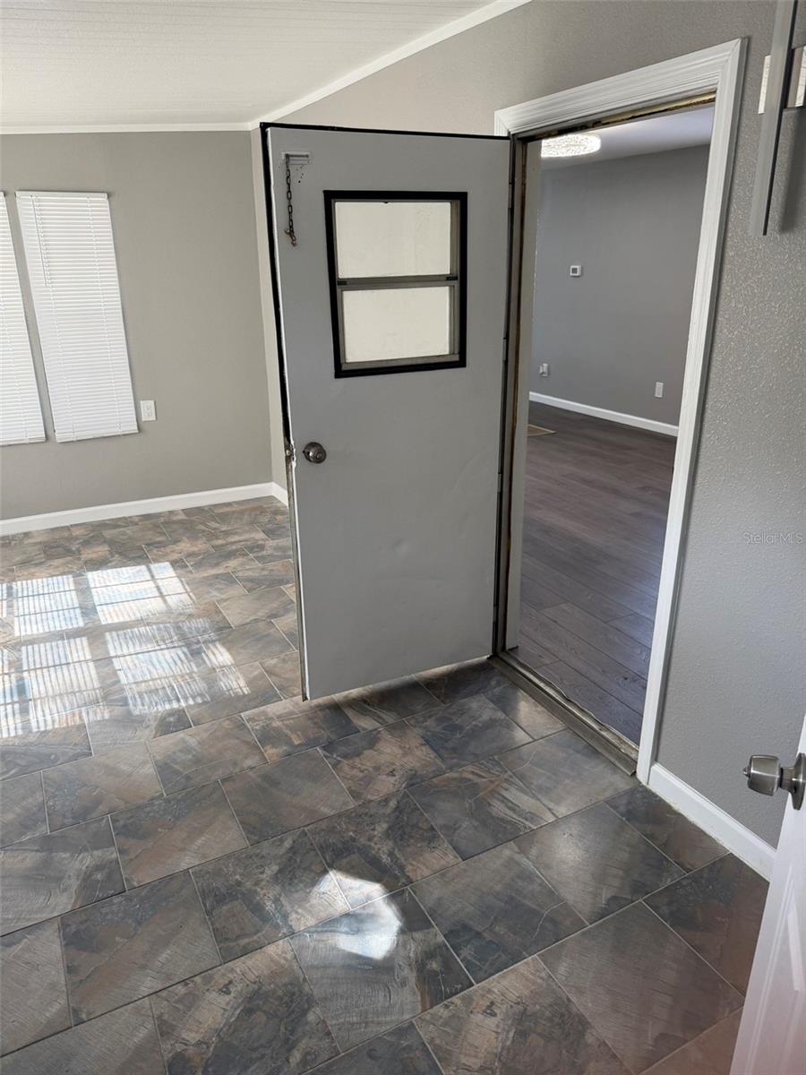 TAFT TOWN - Residential