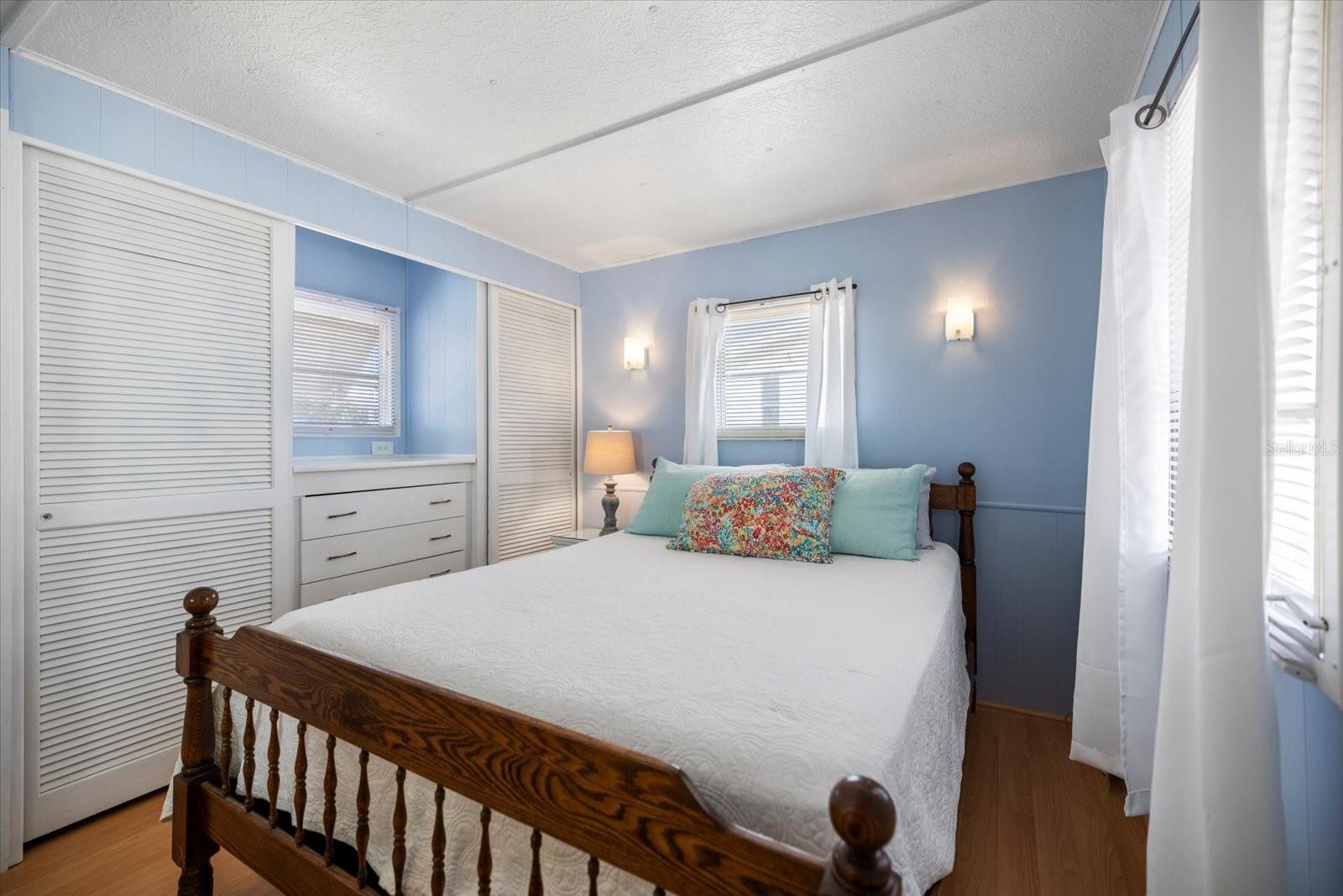 SOUTH WINDS MHP CO-OP - Residential