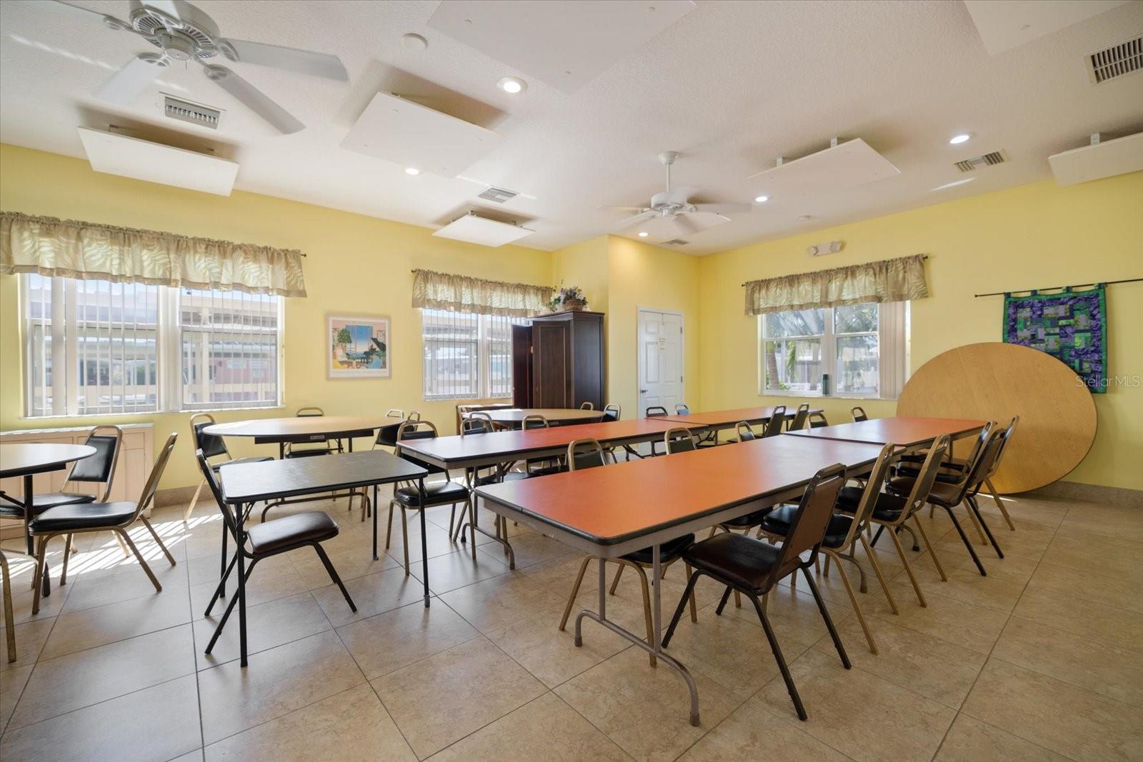 SOUTH WINDS MHP CO-OP - Residential