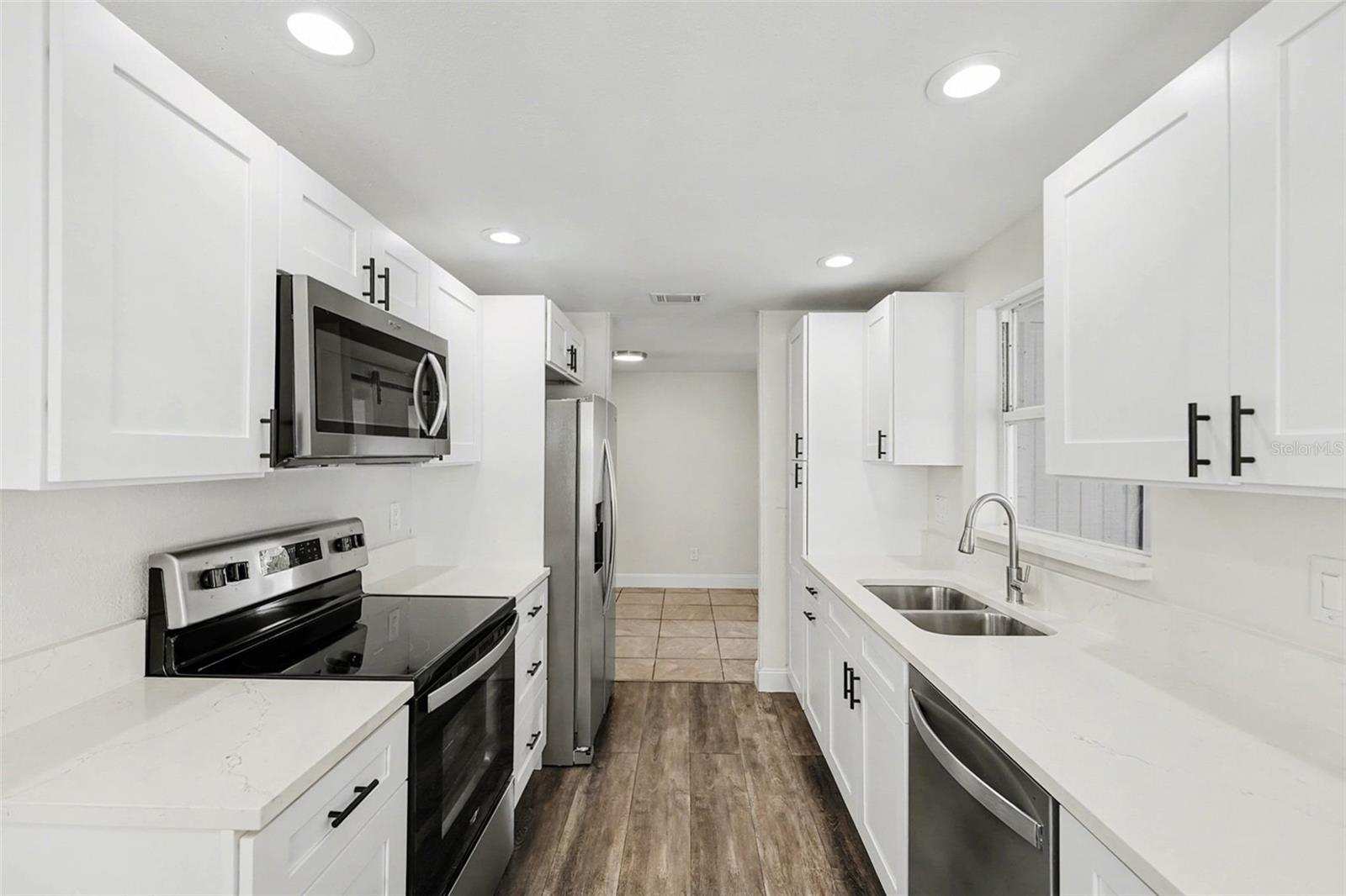 CAMEO VILLAS UNIT 4 - Residential