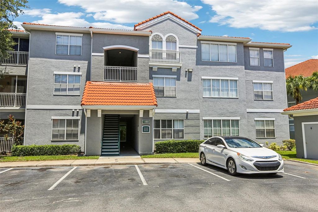 Photo of 18001 Richmond Place Drive #117, Tampa, FL 33647 (MLS # TB8411507)