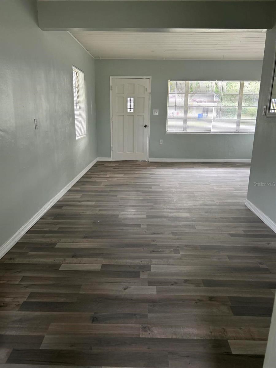 LAKEVIEW VILLAGE - Residential