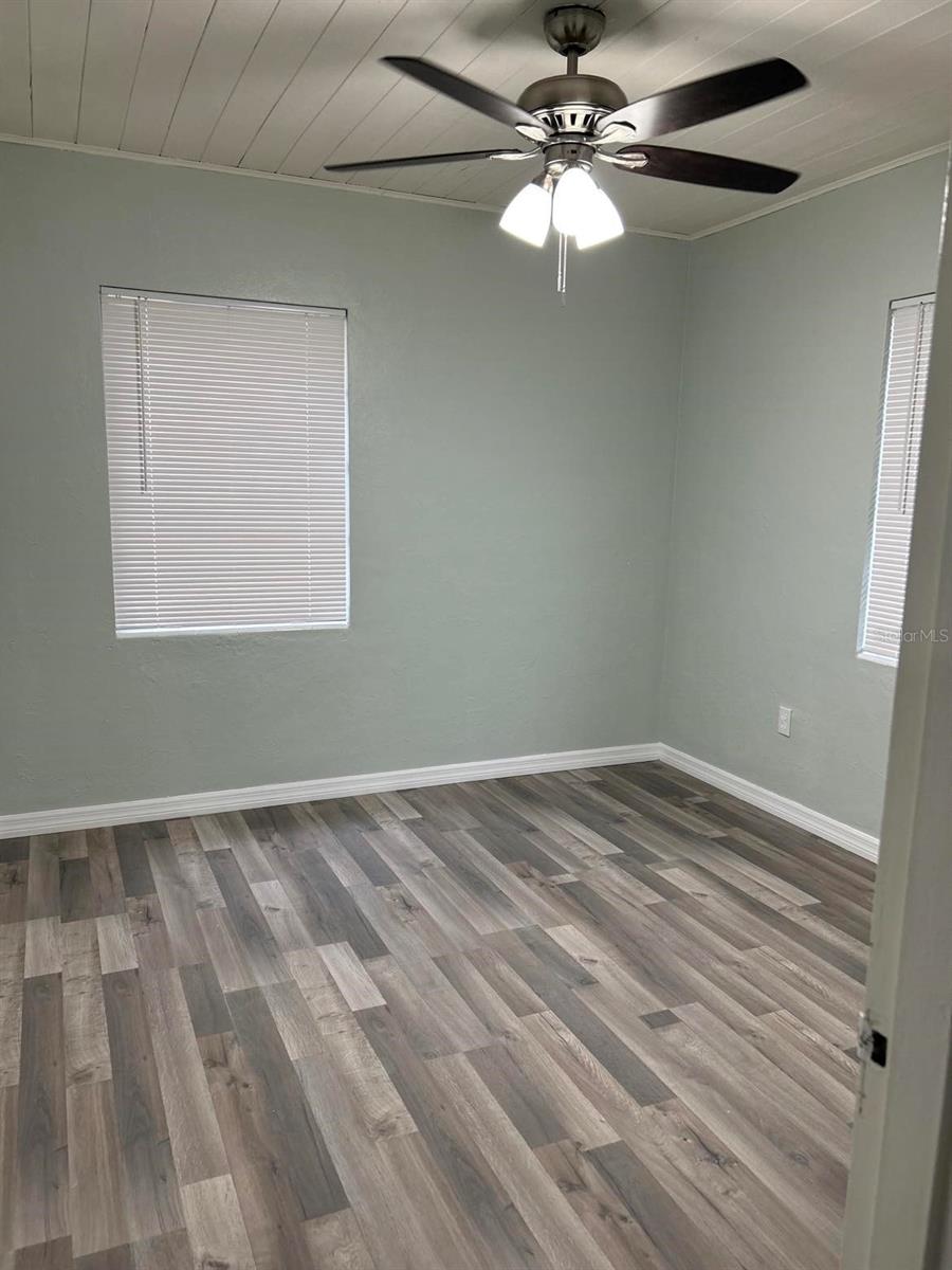 LAKEVIEW VILLAGE - Residential