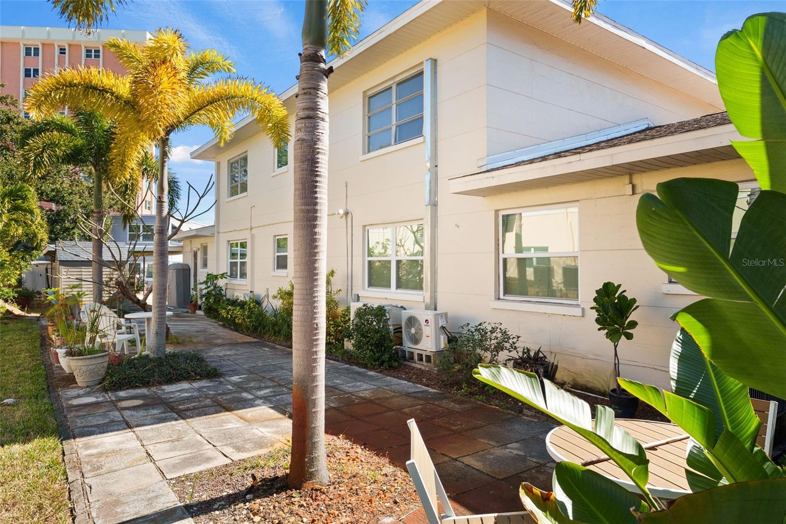 BAY FRONT SUB - Residential Income