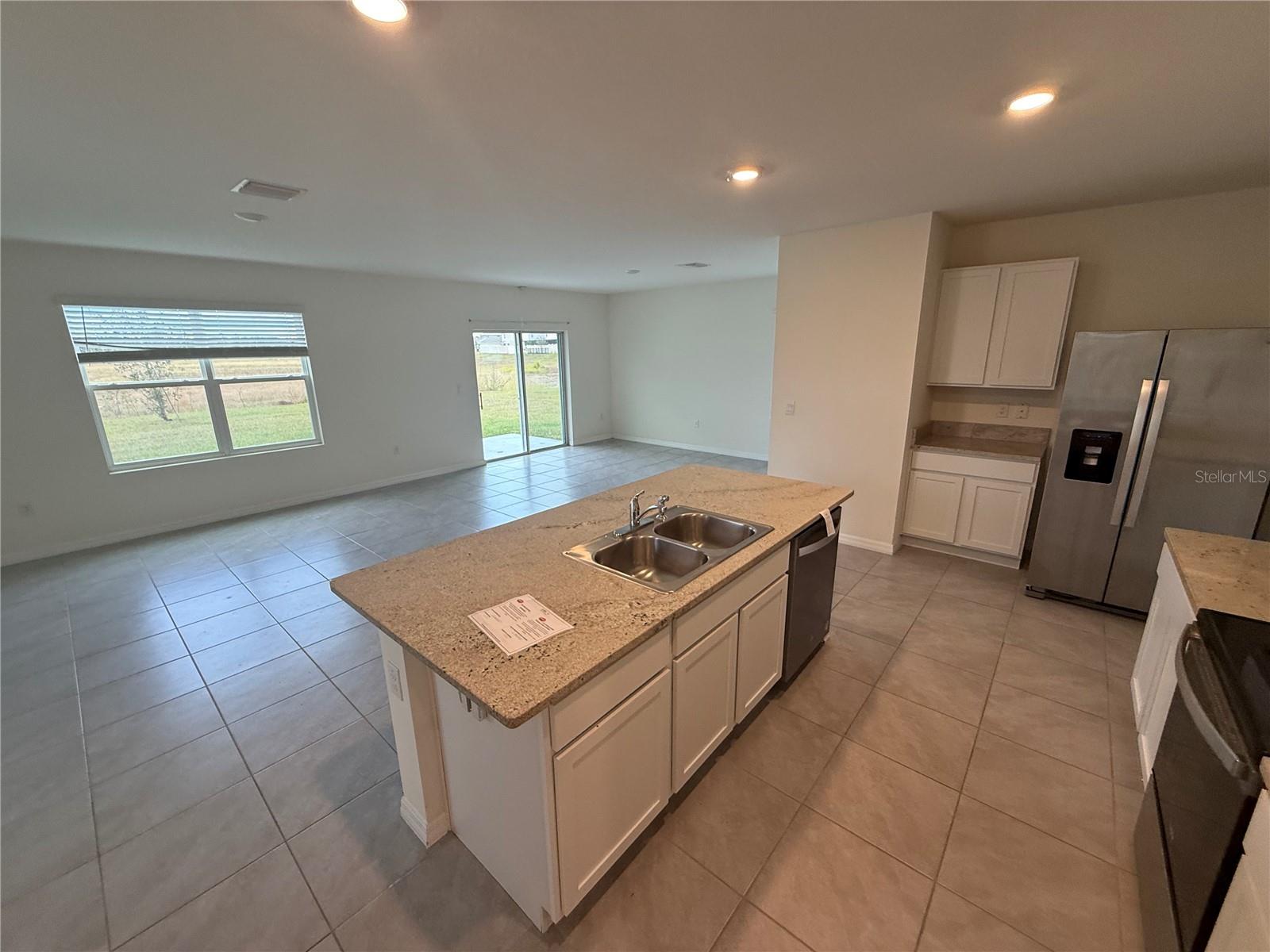 AVALON PARK WEST-NORTH PH 1A & - Residential