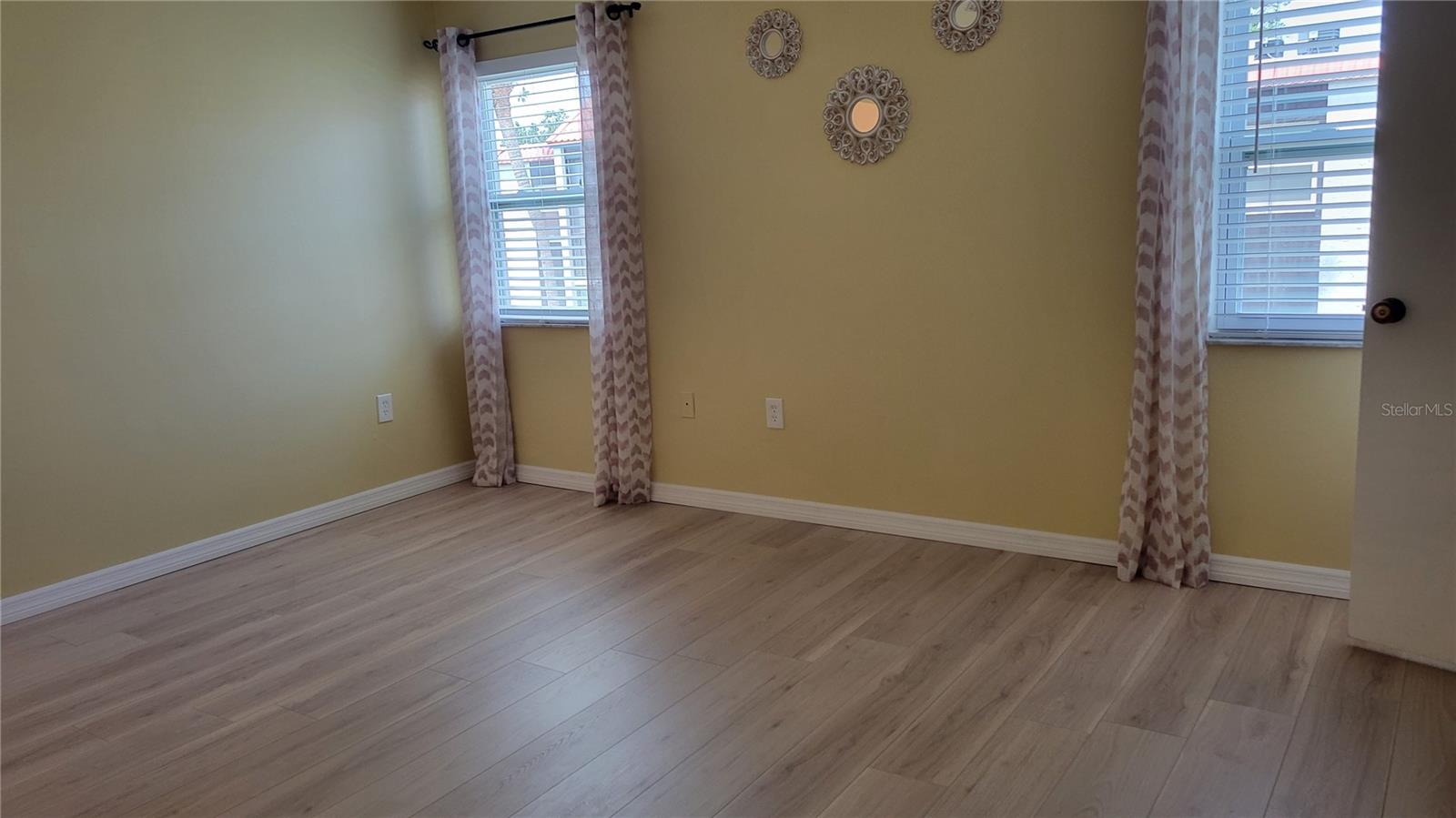 VILLAGE BROOKE SEC 3 - Residential Lease