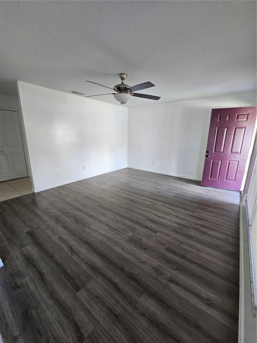 SEMORAN CLUB UT 2 - Residential Lease