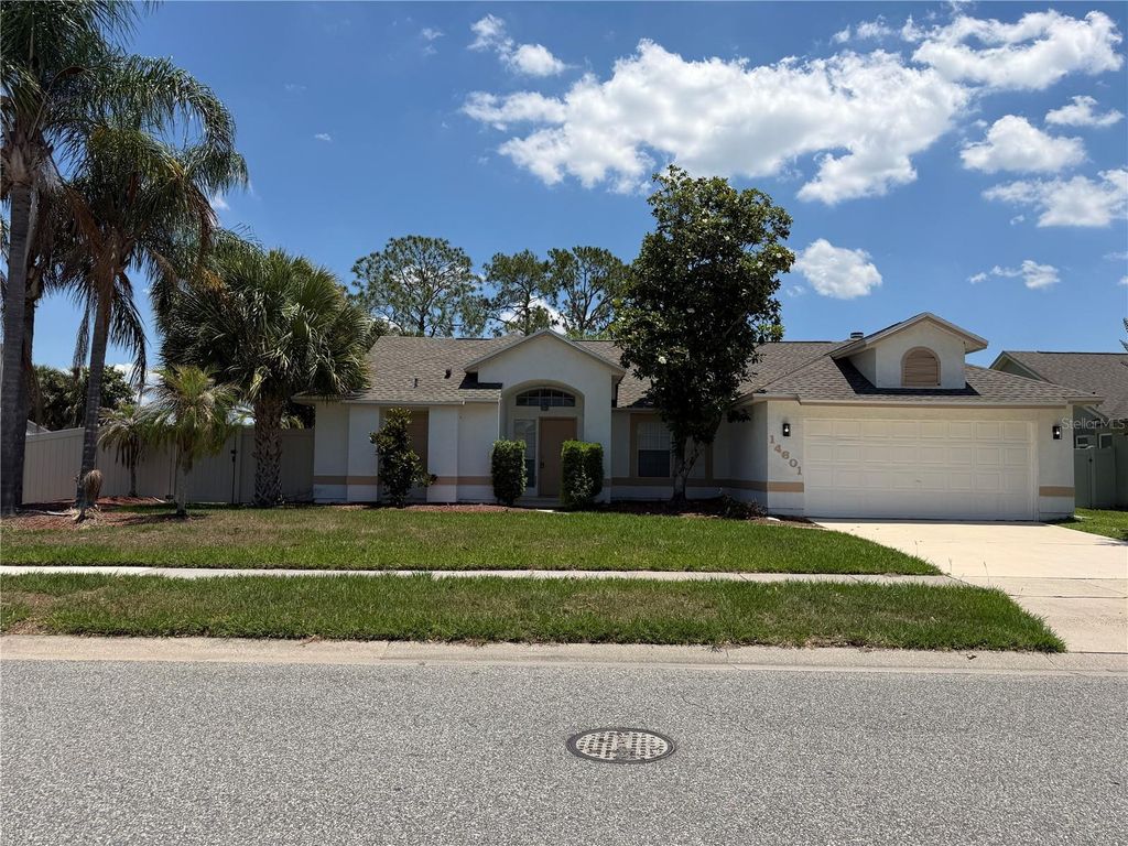 Photo of 14601 Eagles Crossing Drive, Orlando, FL 32837 (MLS # R4911262)
