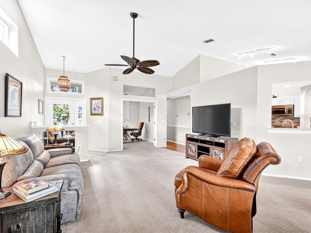 4322 EDENROSE WAY 86