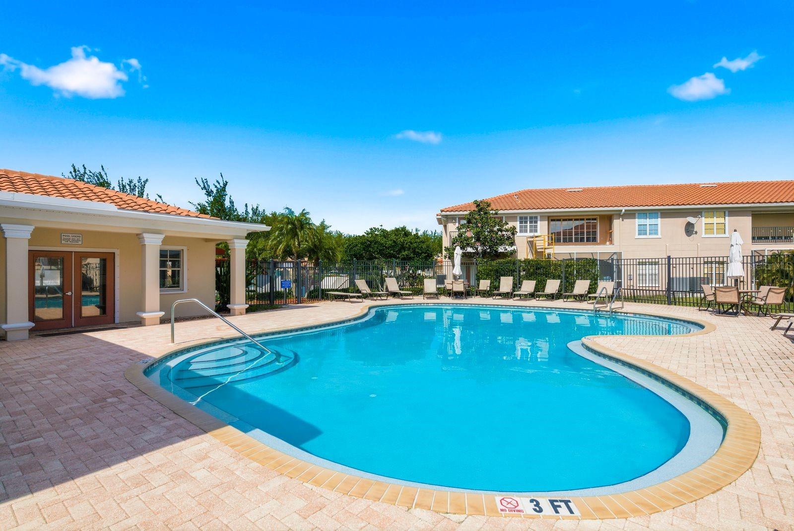 VILLAS OF CARILLON - Residential