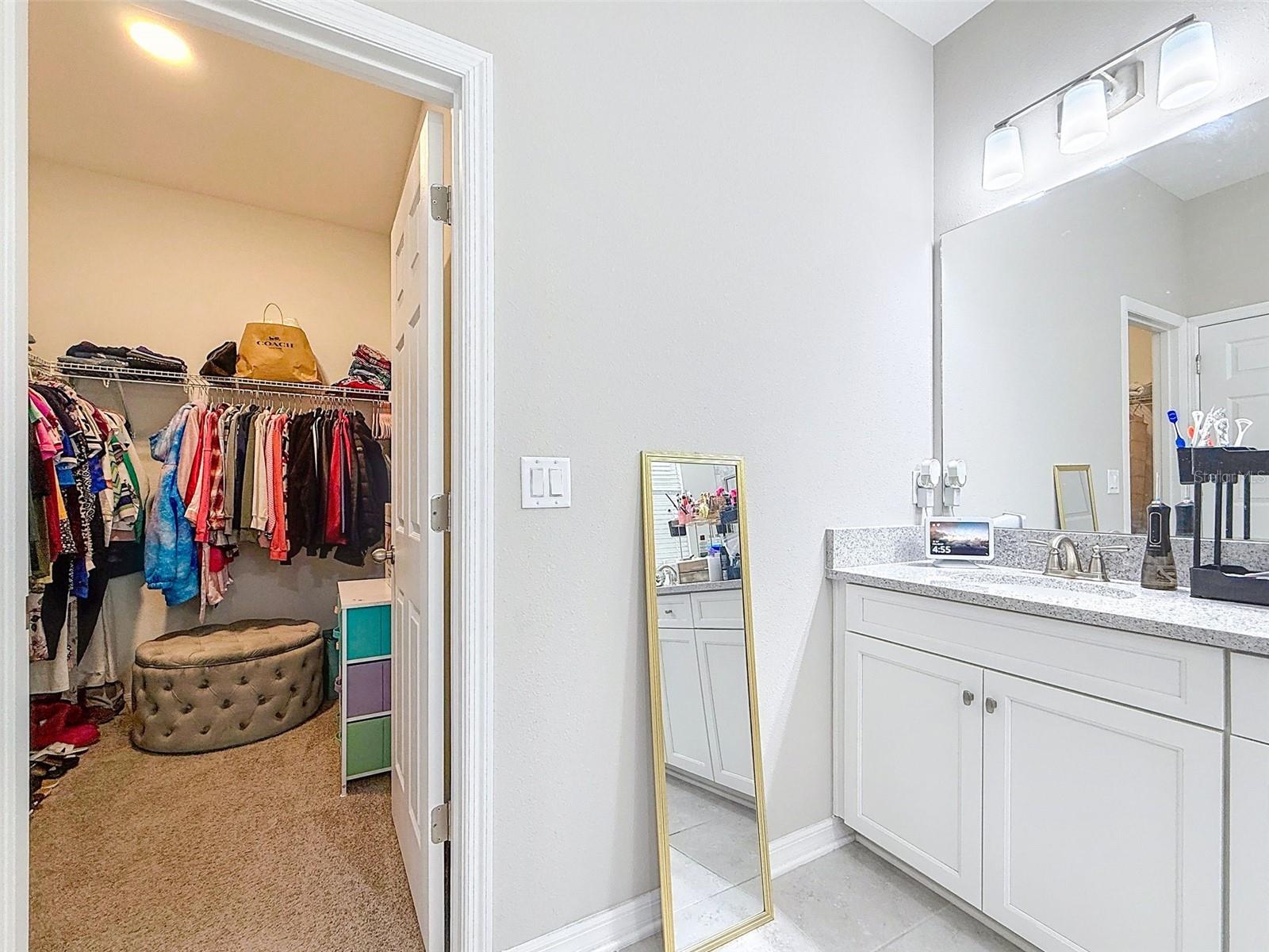 BERRY BAY SUB - Residential Lease