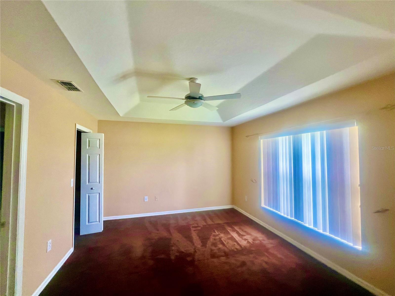 GALLERY/RIDGEWOOD LAKES - Residential Lease