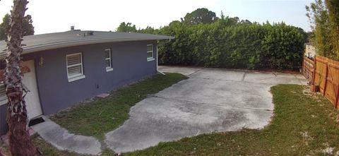 Photo of 33 S Ortman Drive, Orlando, FL 32805 (MLS # O6359425)