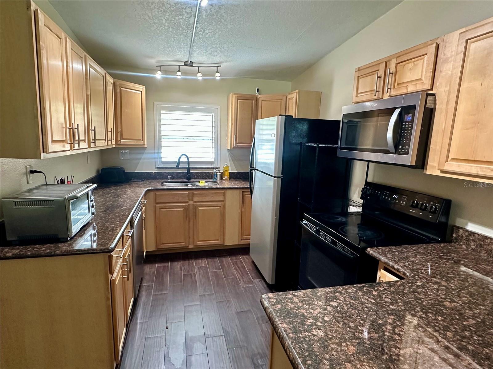 33 S ORTMAN DRIVE