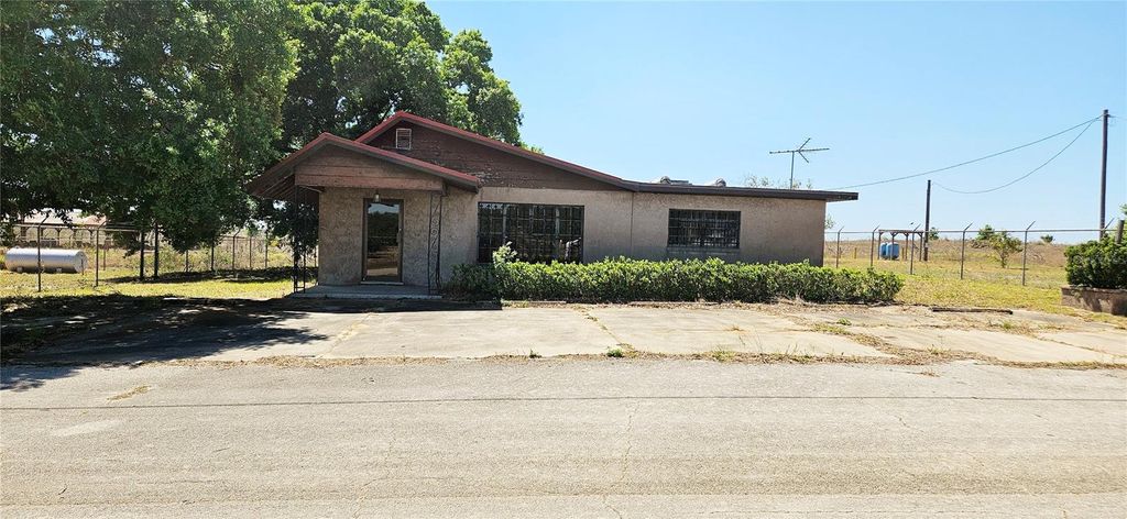 Photo of 321 Davis Bros Road, Frostproof, FL 33843 (MLS # P4934194)