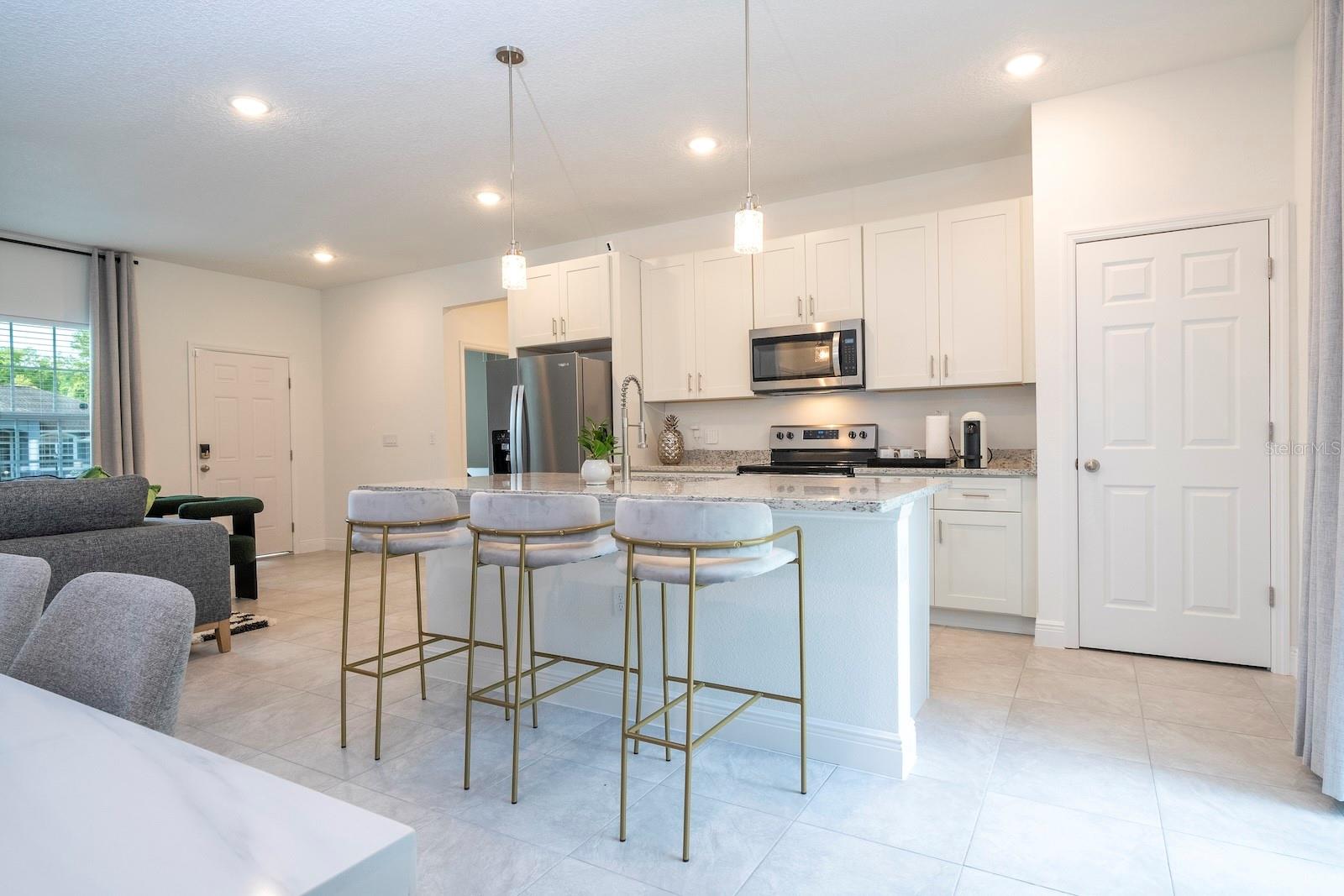 MARION OAKS UN SIX - Residential