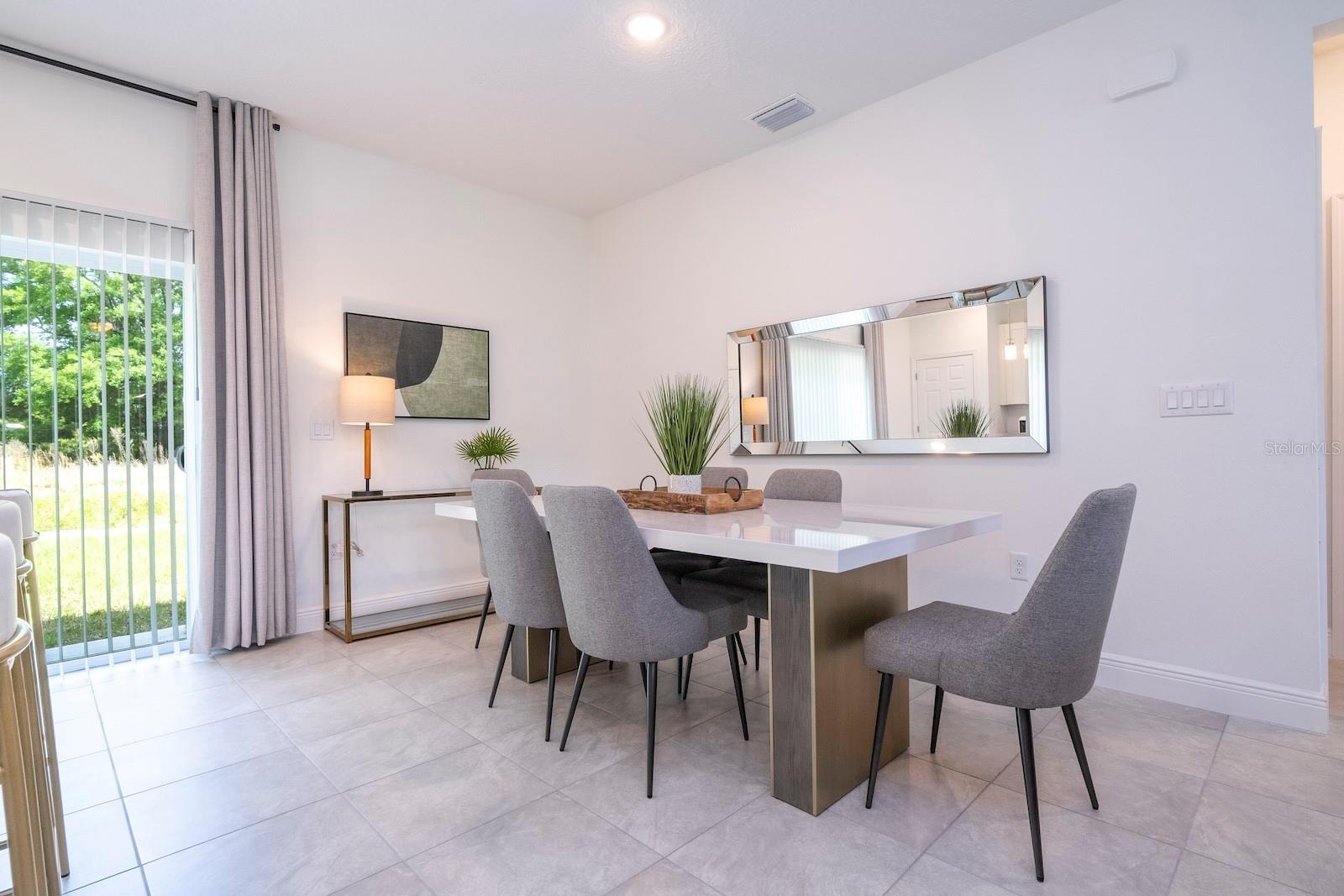 MARION OAKS UN SIX - Residential