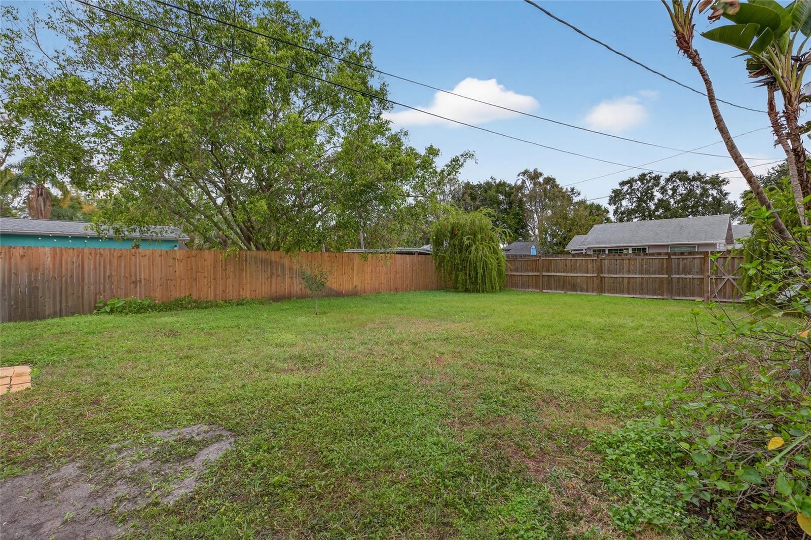 PASADENA GARDENS GULFVIEW SEC - Residential Lease