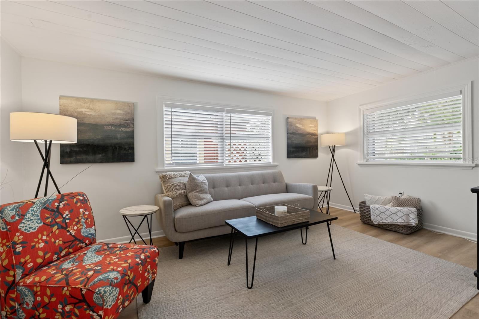 PASADENA GARDENS GULFVIEW SEC - Residential Lease