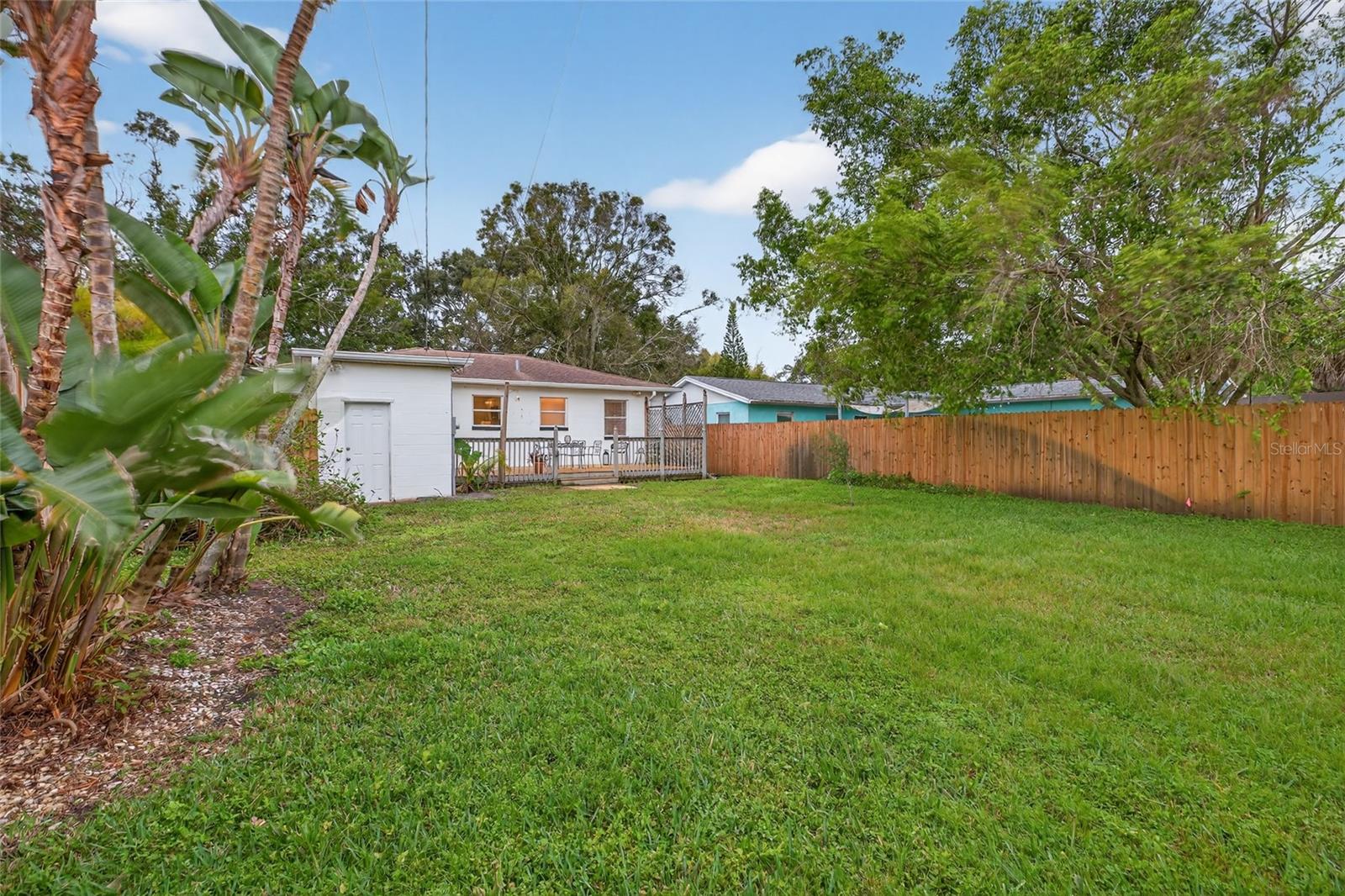 PASADENA GARDENS GULFVIEW SEC - Residential Lease