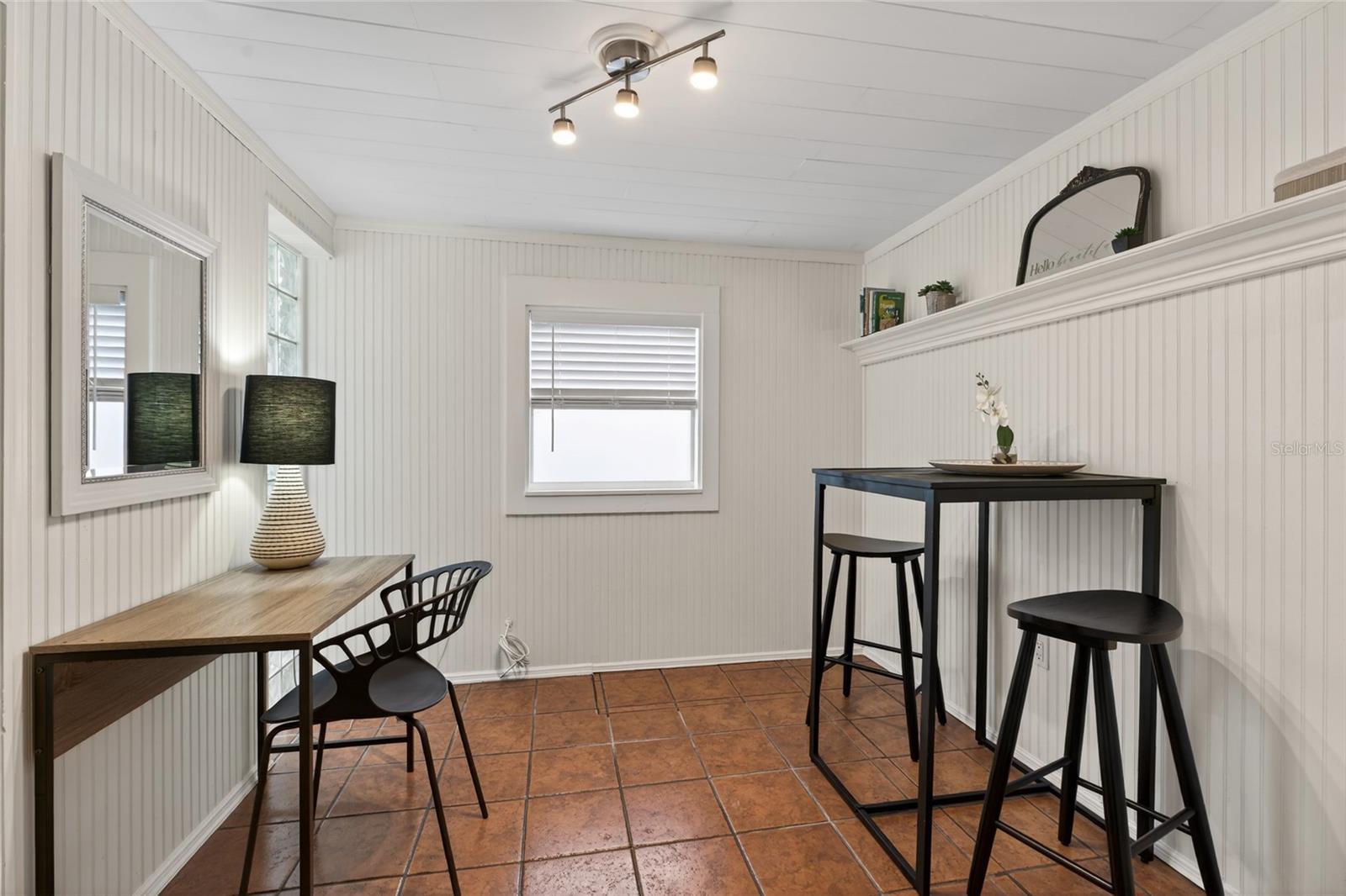 PASADENA GARDENS GULFVIEW SEC - Residential Lease