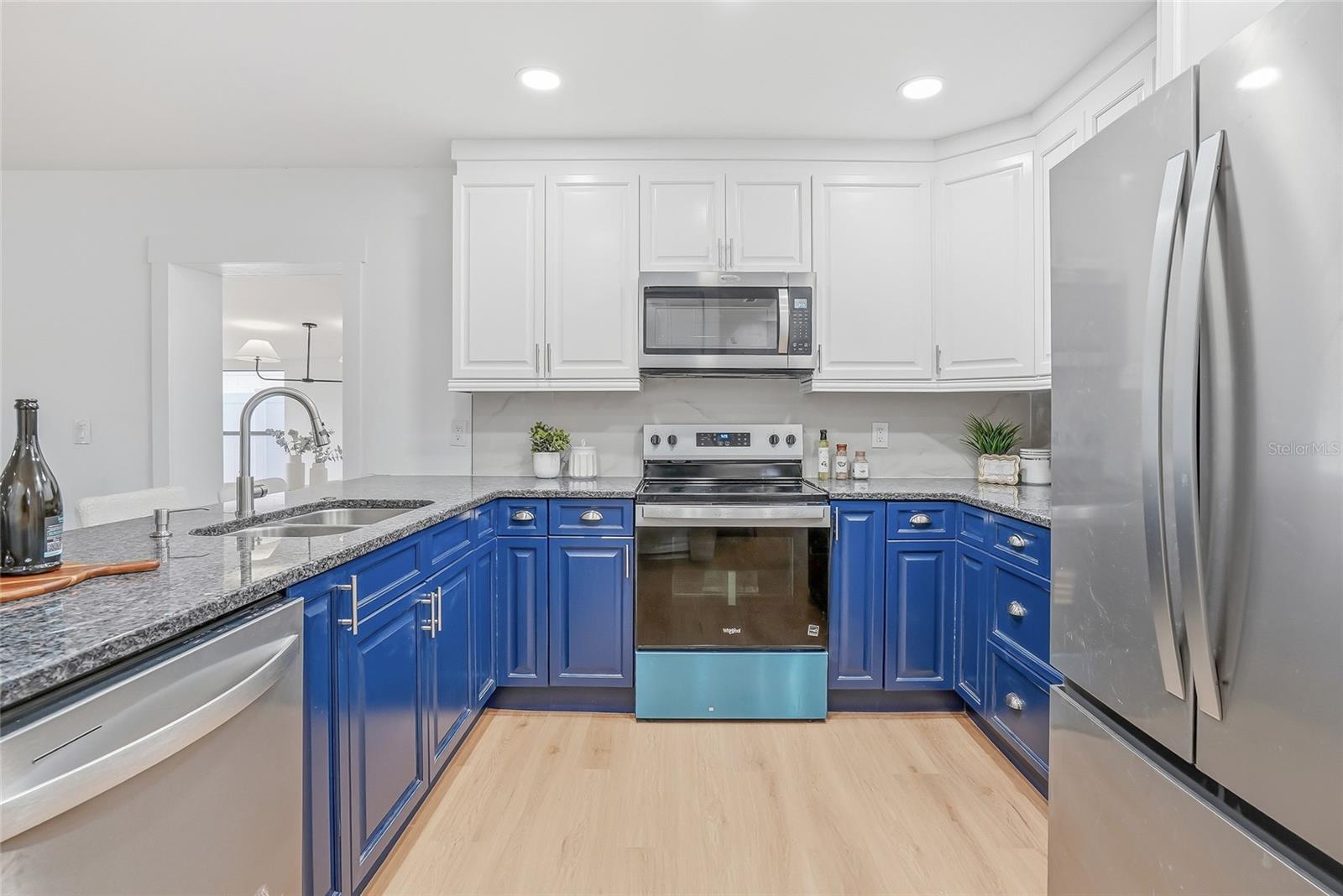 SETTLERS POINTE SEC A UN 3 - Residential