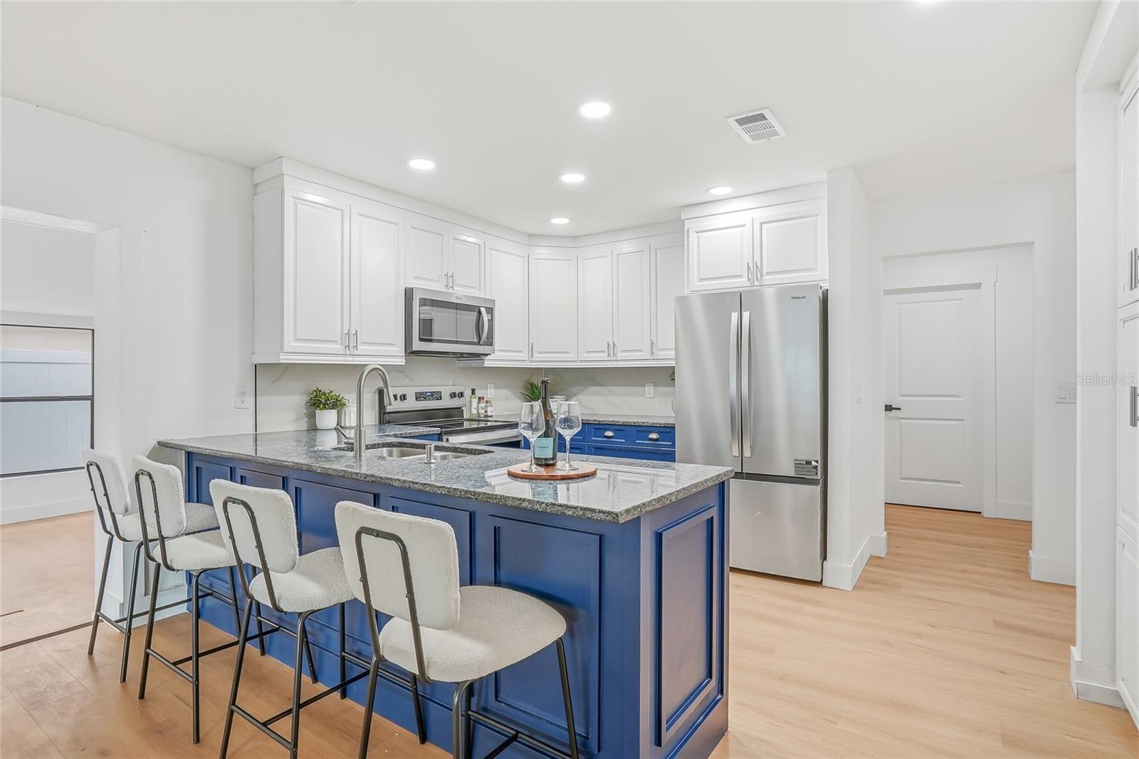 SETTLERS POINTE SEC A UN 3 - Residential