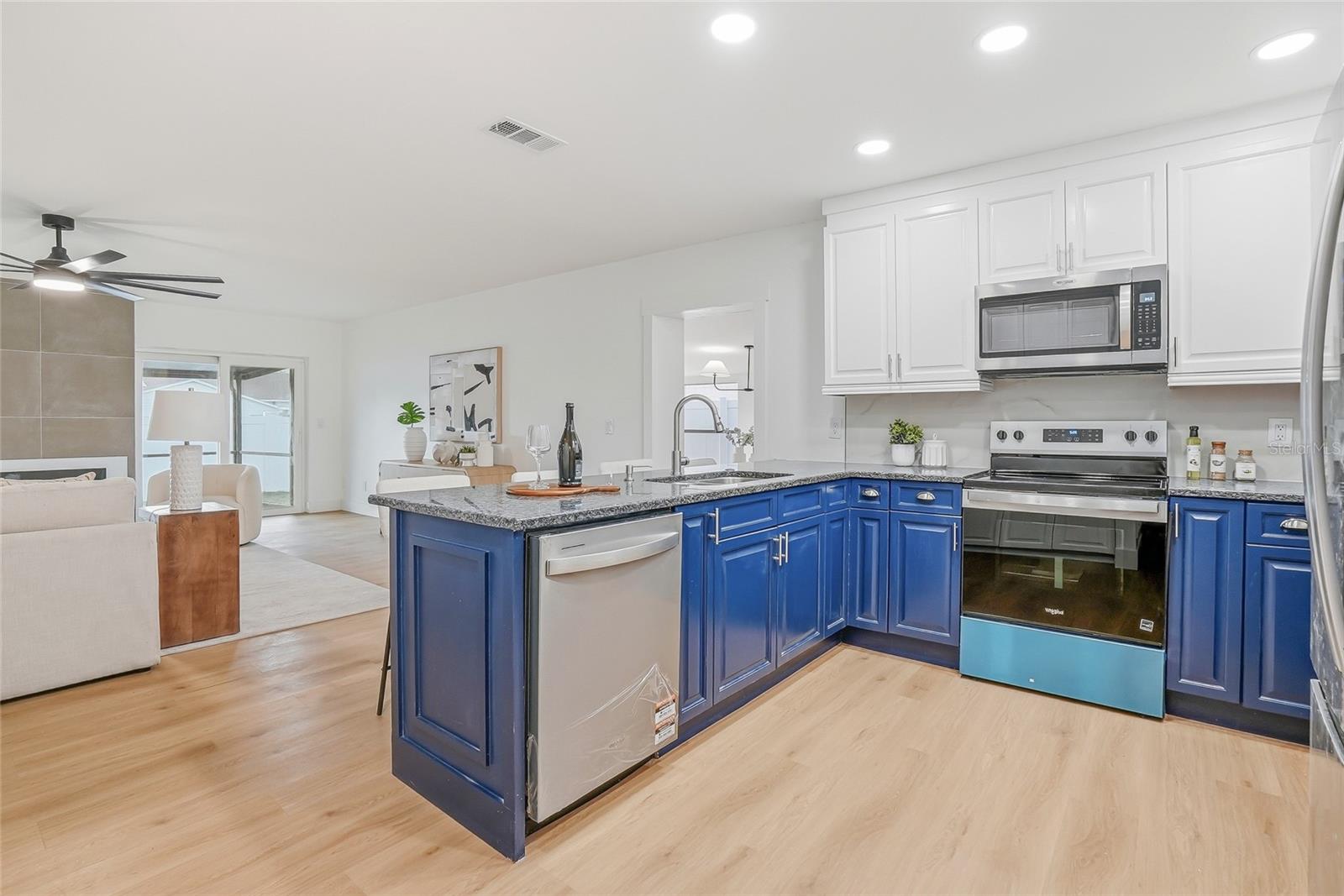 SETTLERS POINTE SEC A UN 3 - Residential