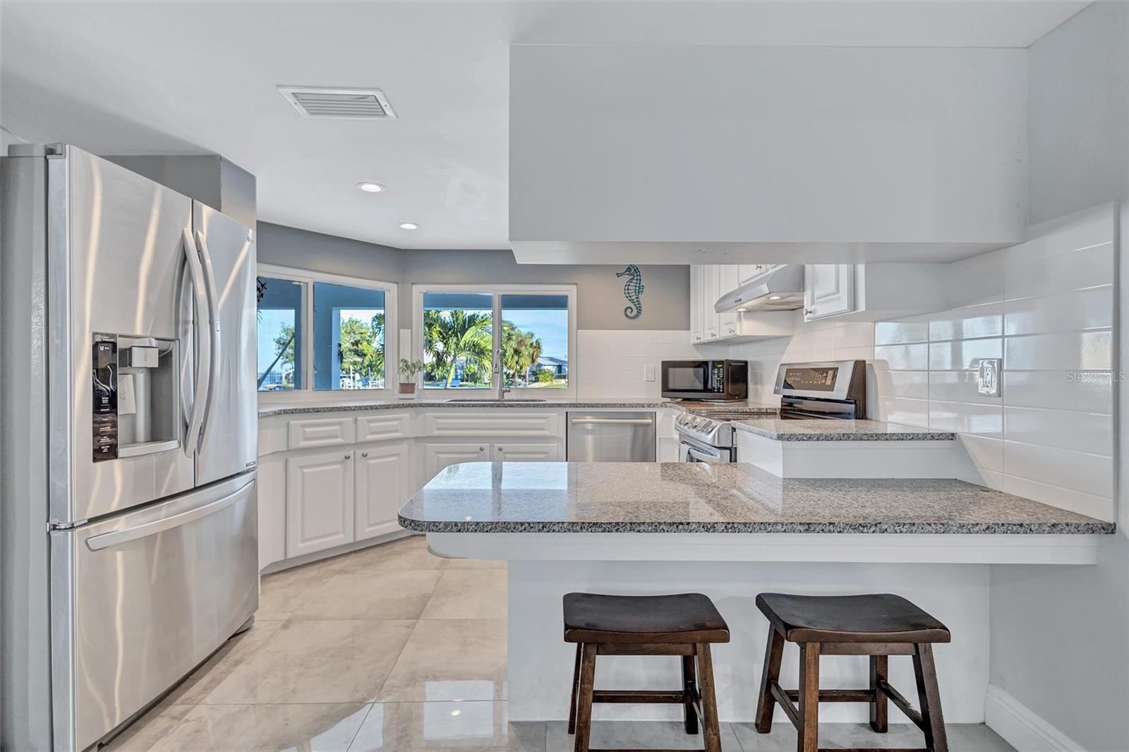 LEWIS ISLAND - Residential