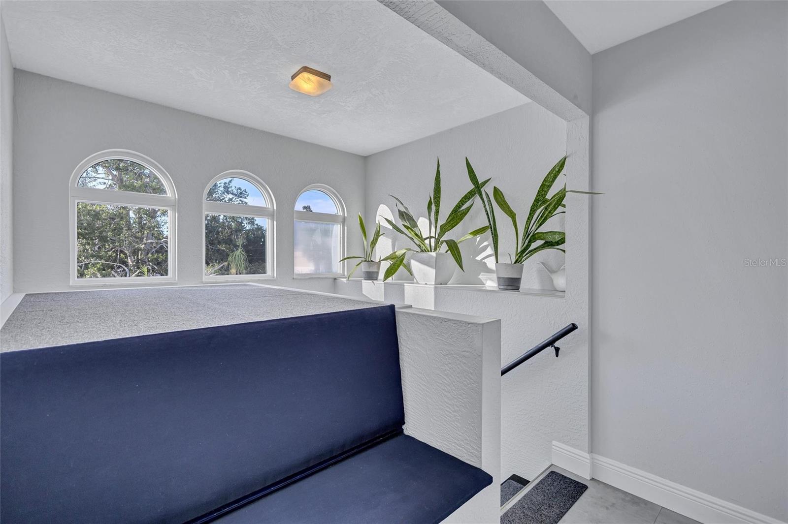 LEWIS ISLAND - Residential