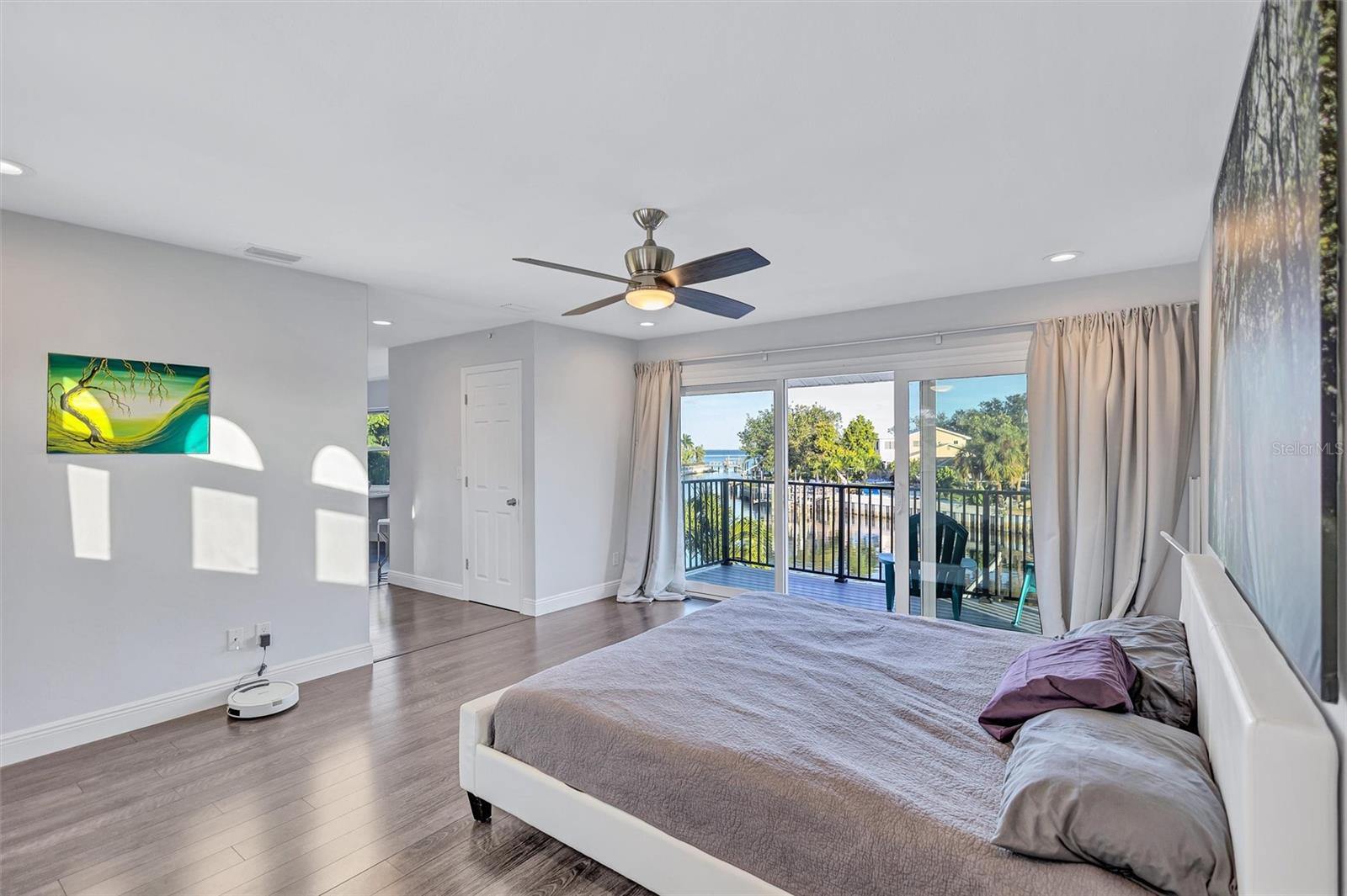 LEWIS ISLAND - Residential