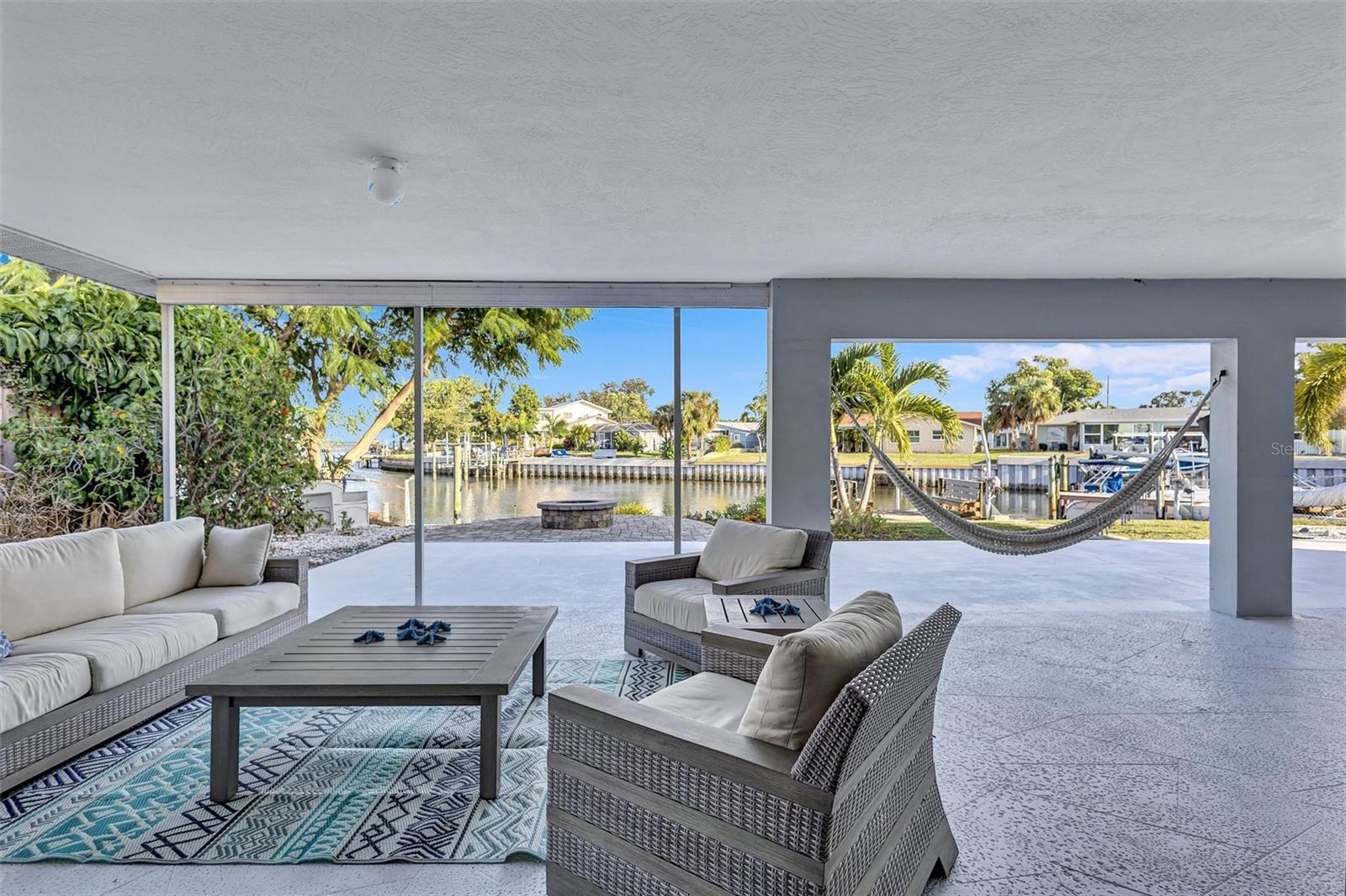 LEWIS ISLAND - Residential