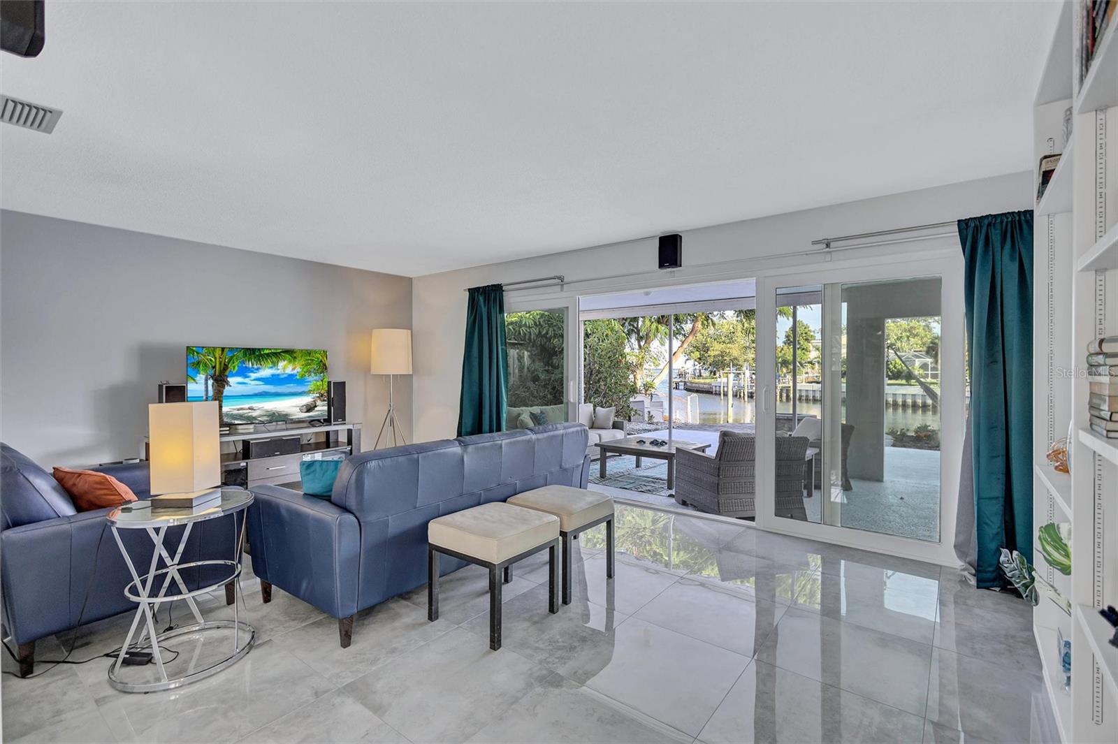 LEWIS ISLAND - Residential