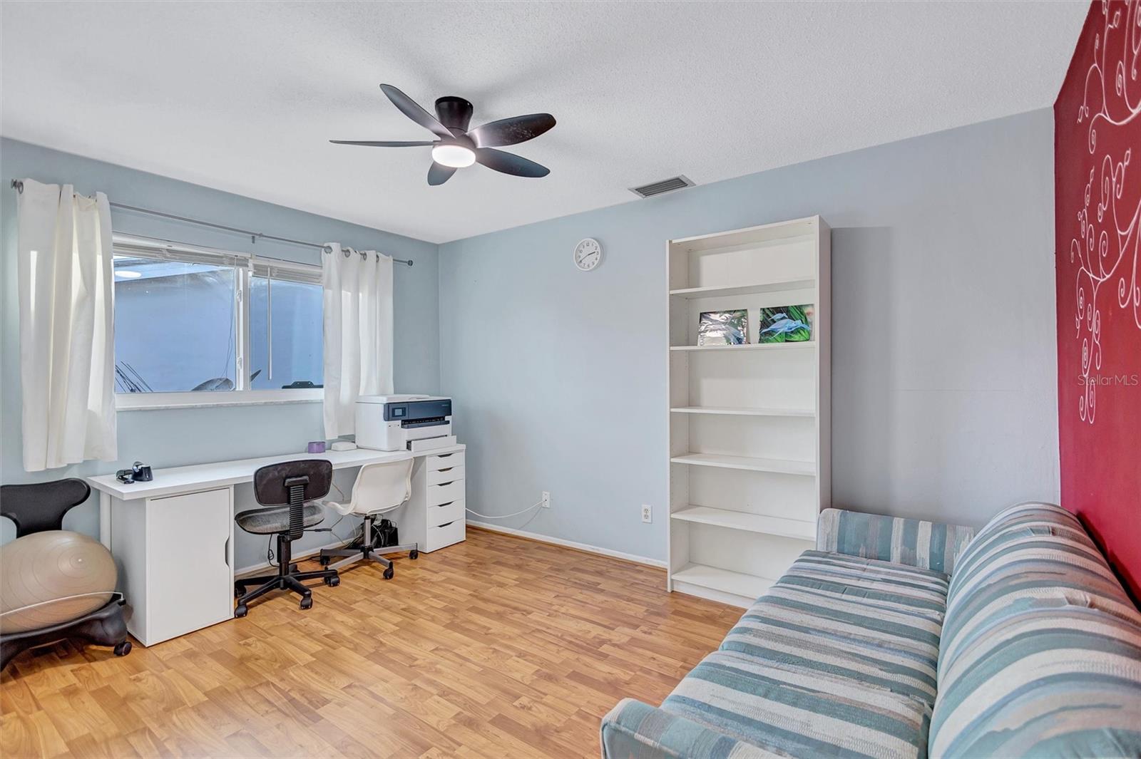 LEWIS ISLAND - Residential