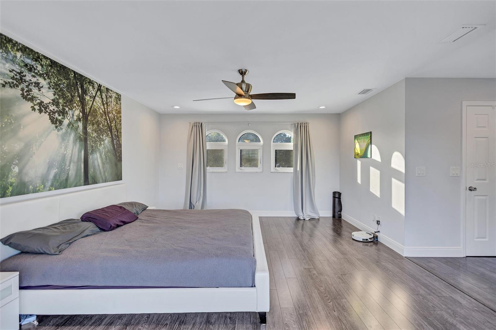 LEWIS ISLAND - Residential