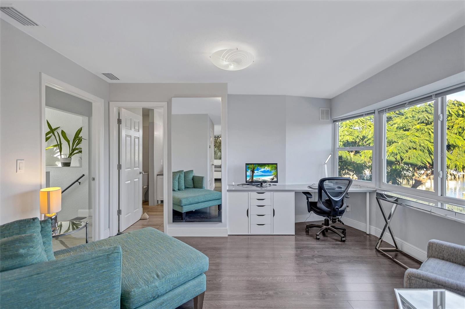 LEWIS ISLAND - Residential