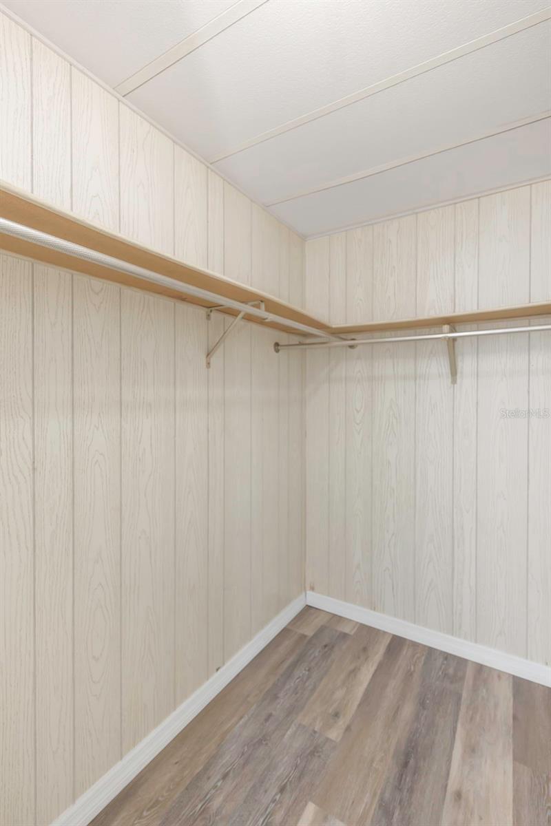 STONEHEDGE ON THE HILL M/H PARK CO-OP UNREC - Residential